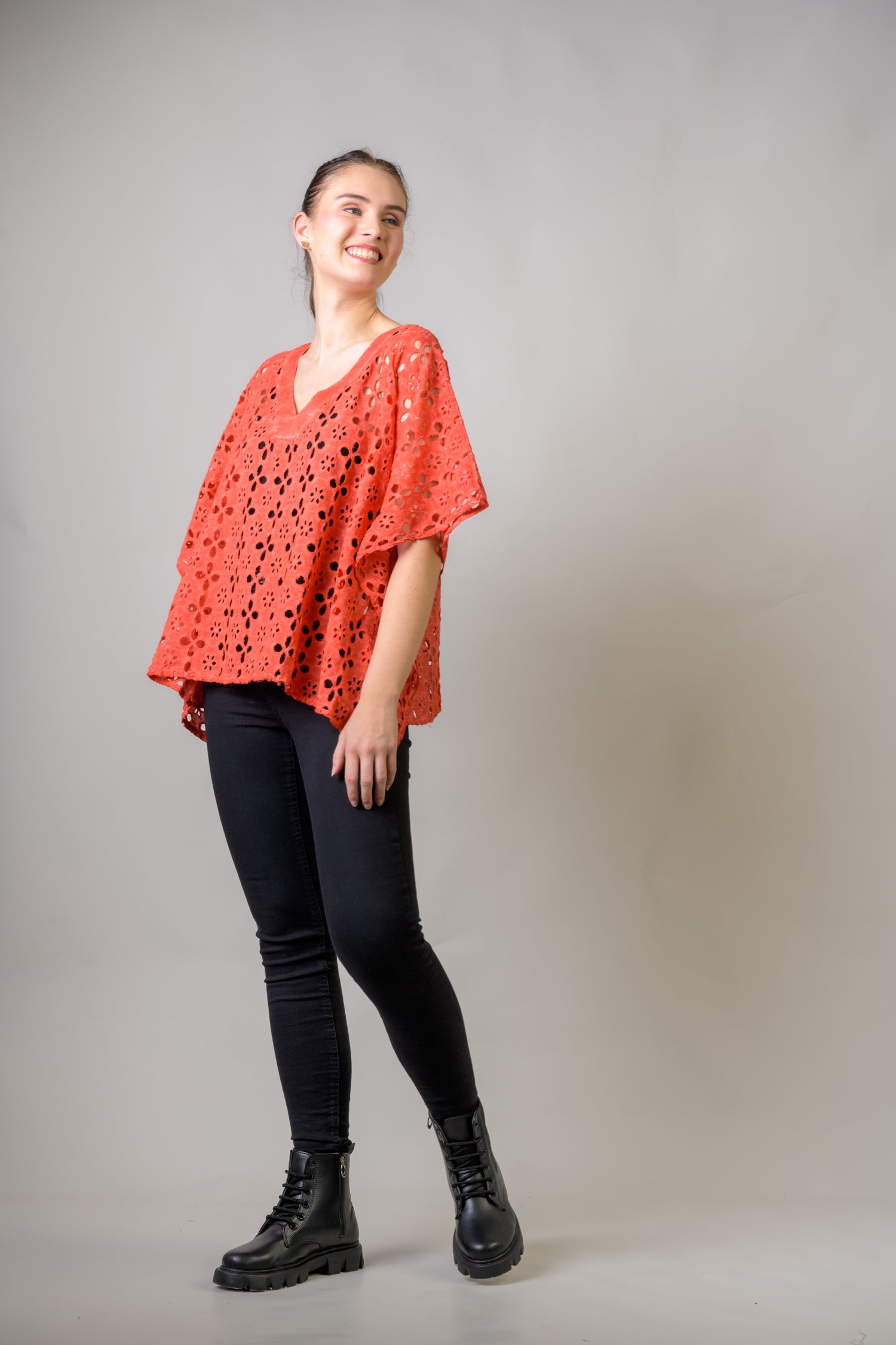 Rhea Cotton Schiffli Crop Top Red / One Size