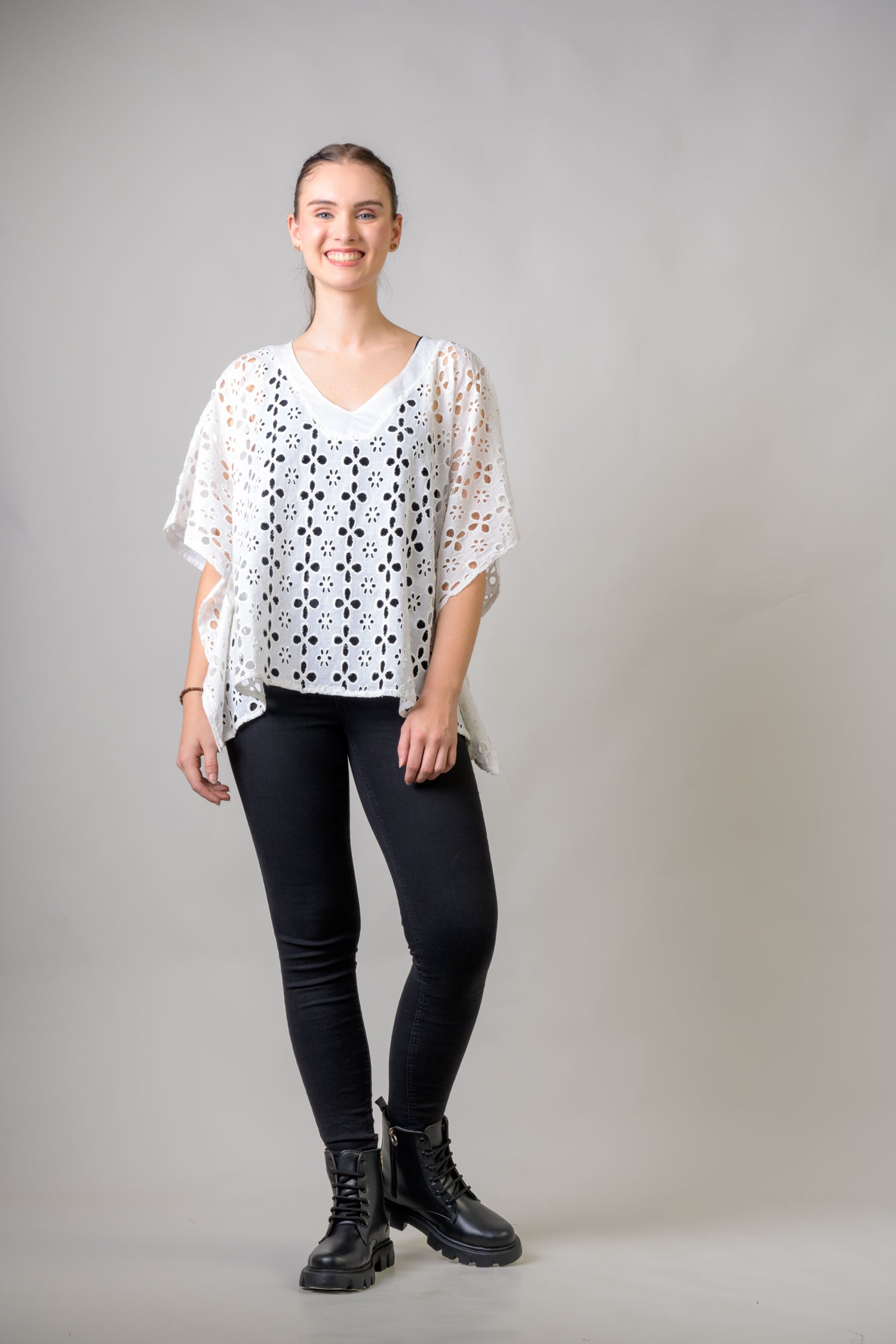 Rhea Cotton Schiffli Crop Top White / One Size