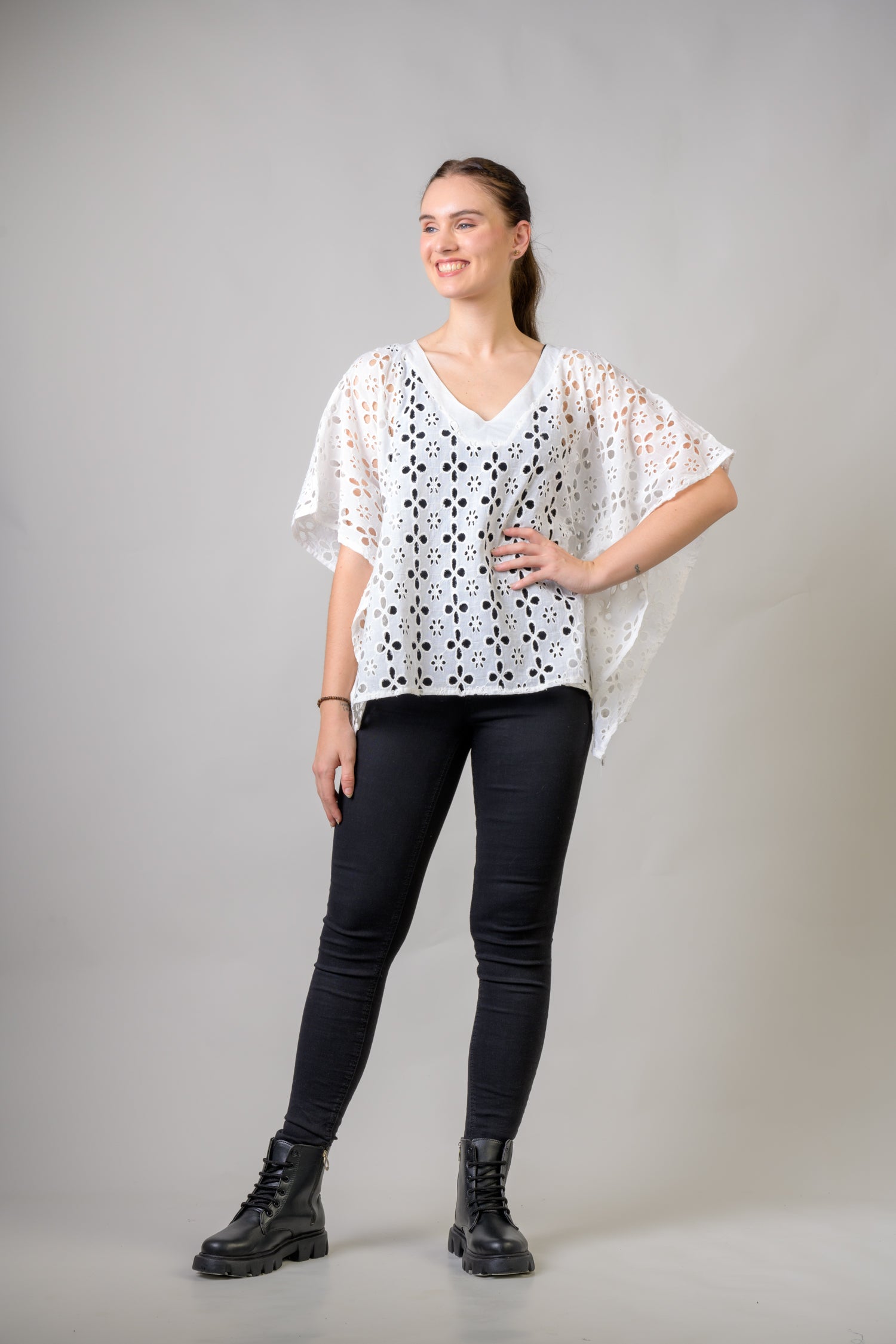 Rhea Cotton Schiffli Crop Top White / One Size