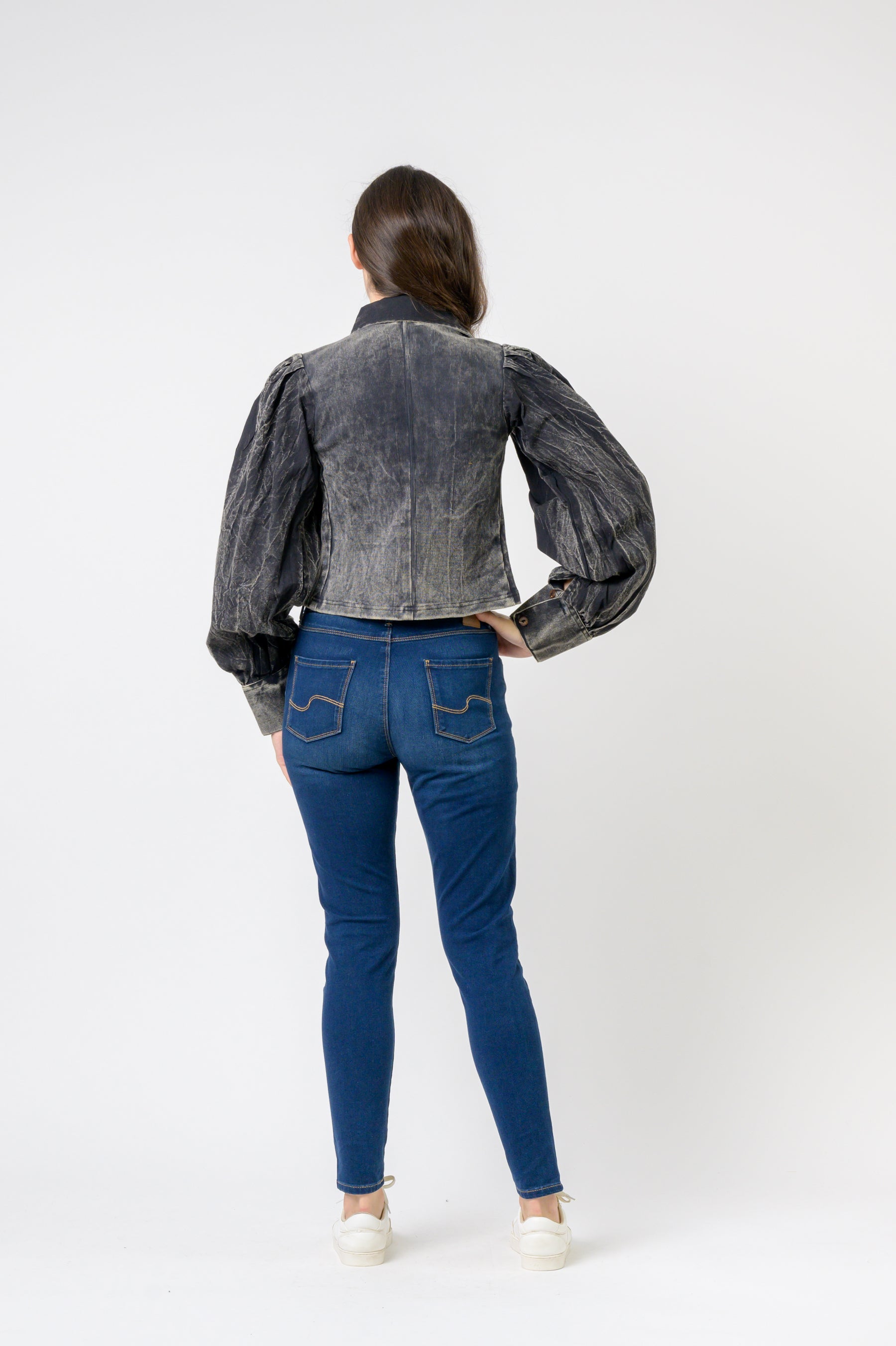 Rhea Puff Style Crop Top