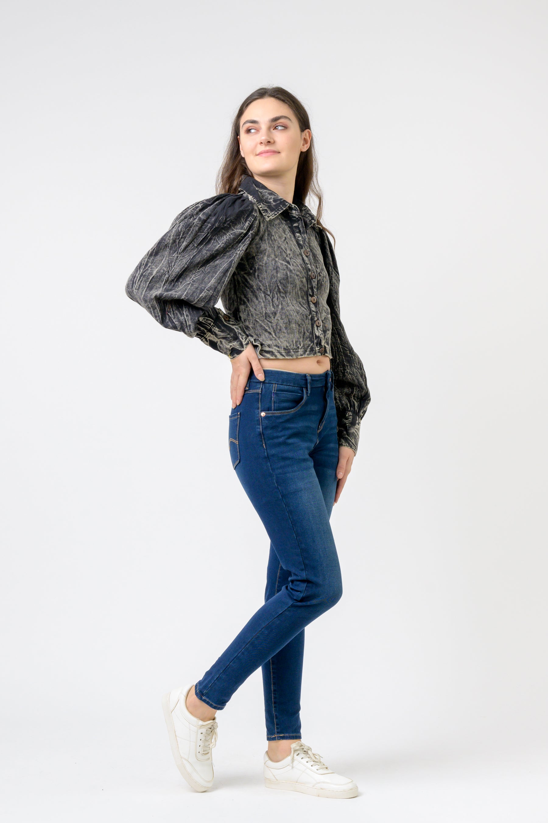 Rhea Puff Style Crop Top