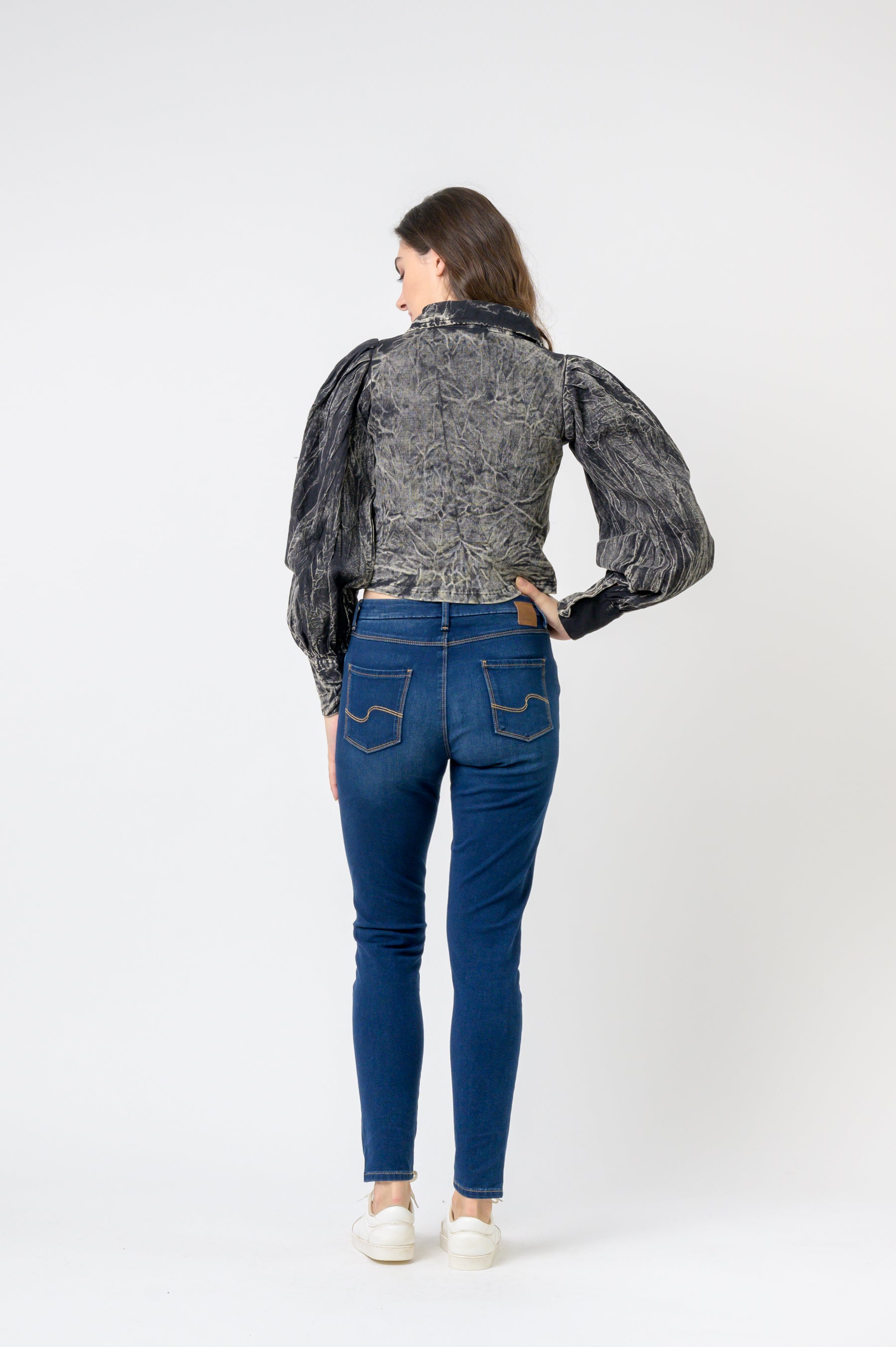 Rhea Puff Style Crop Top