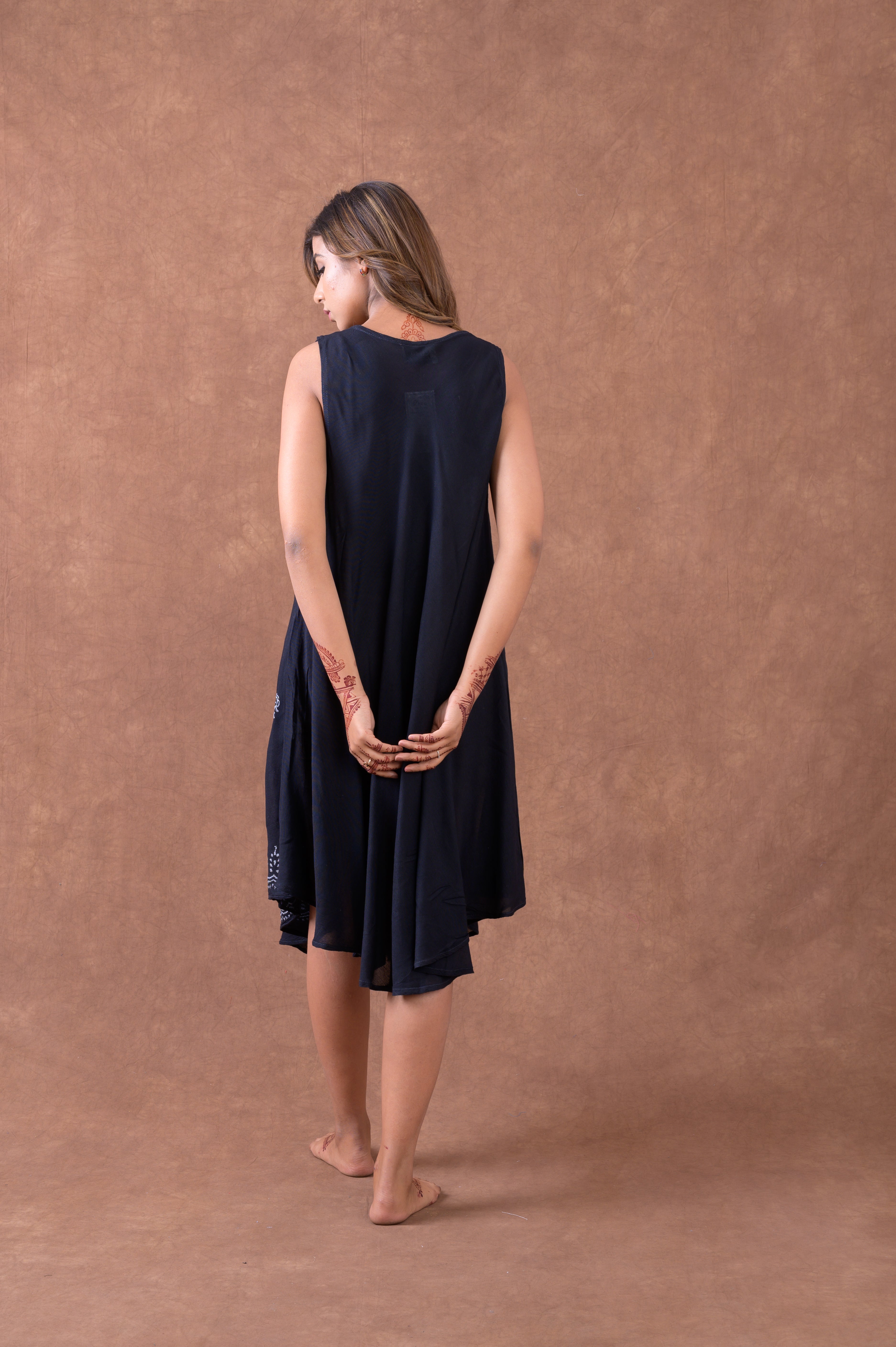 Rhea Lively Sleeveless Print Dress