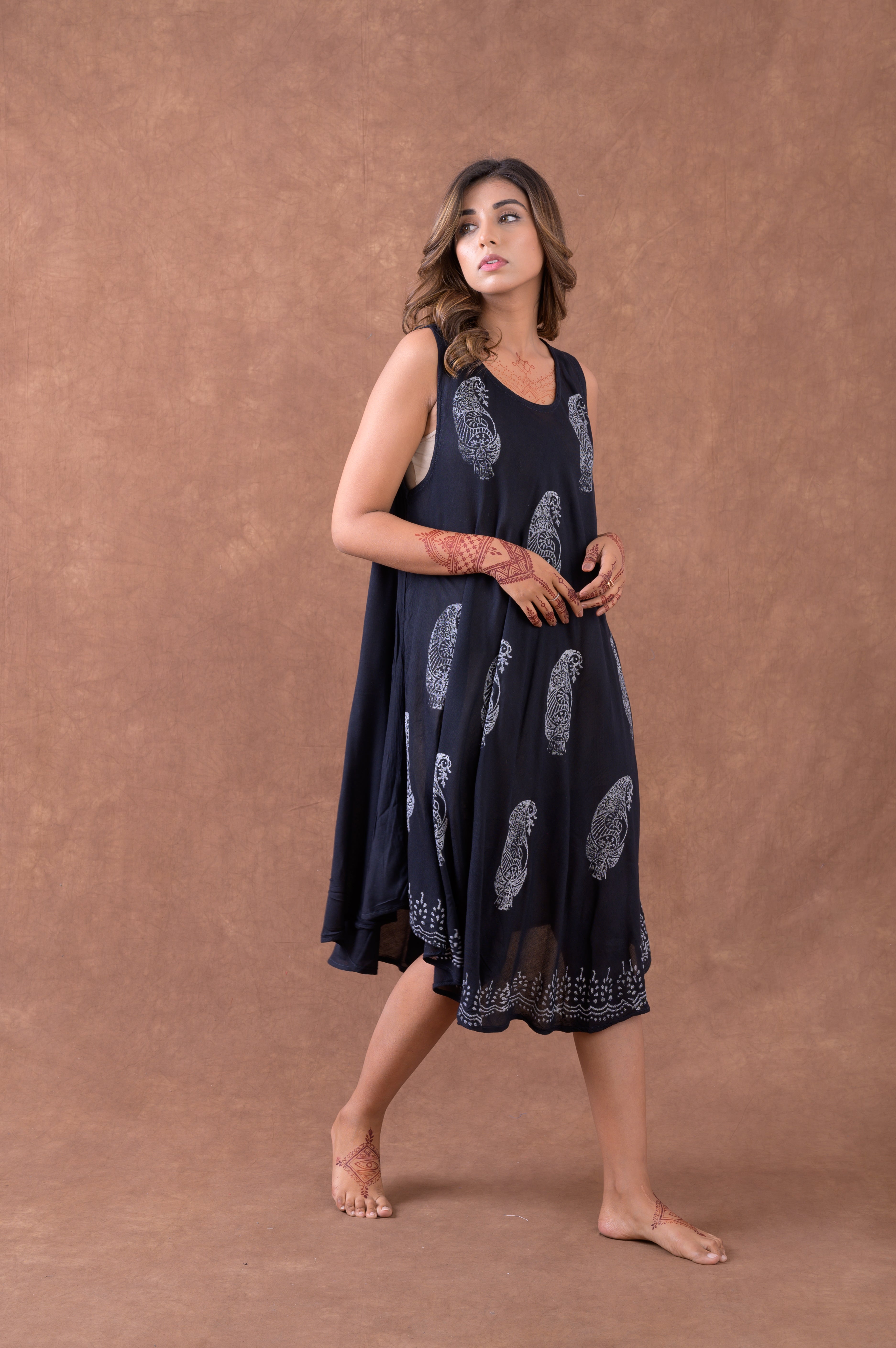 Rhea Lively Sleeveless Print Dress