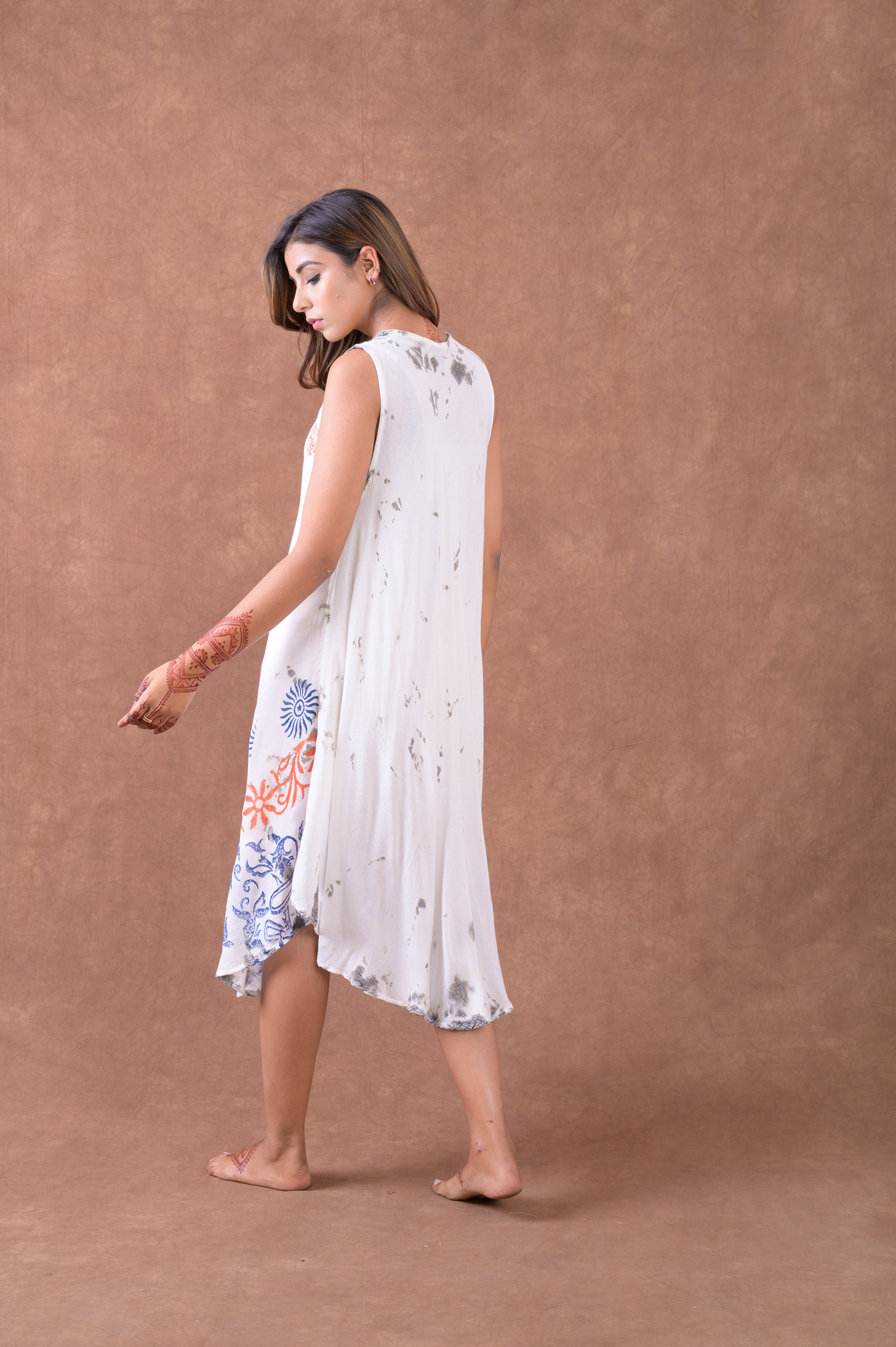 Rhea Lively Sleeveless Print Dress