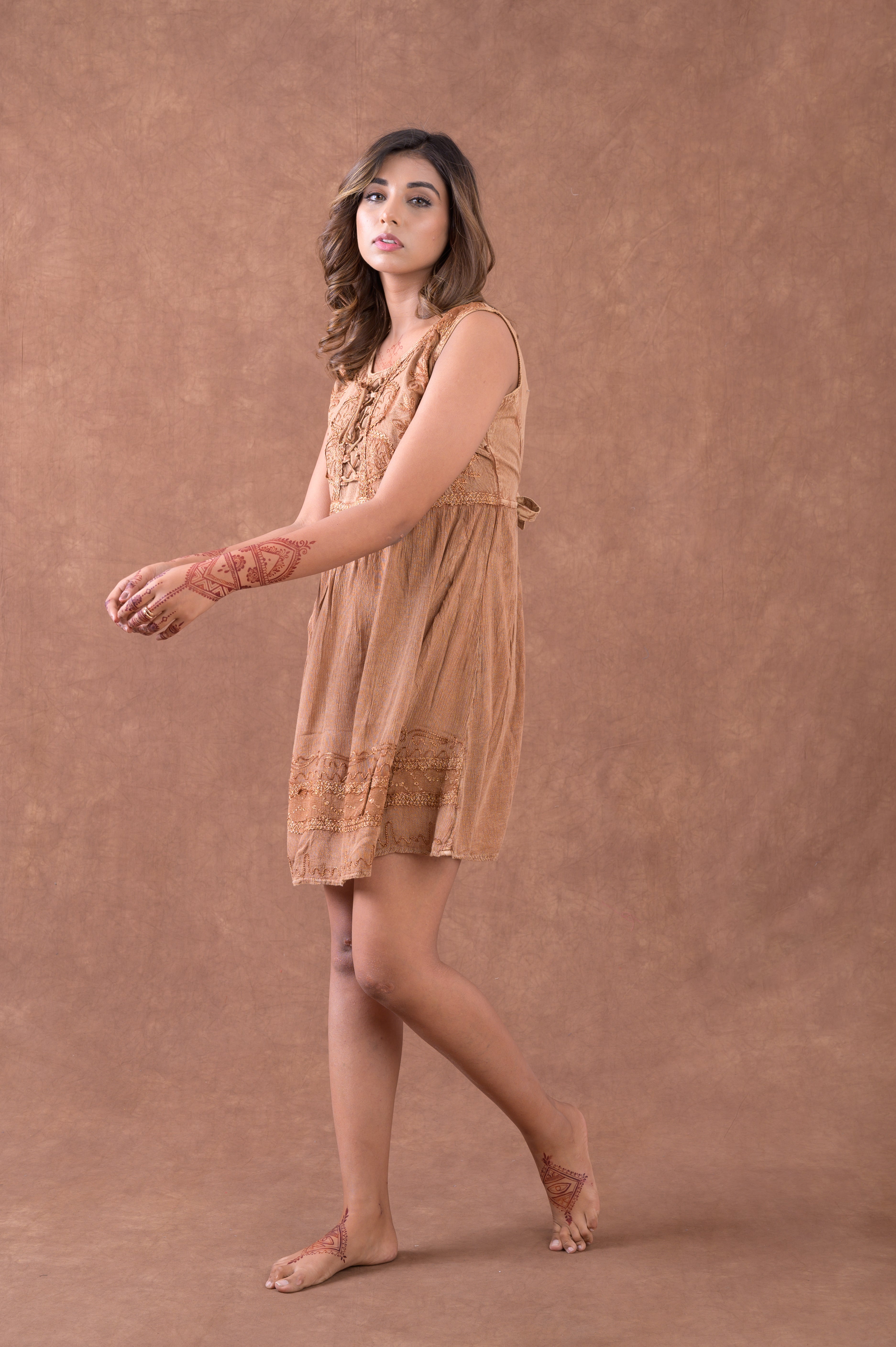 Rhea Short Sleeveless Laced Dress