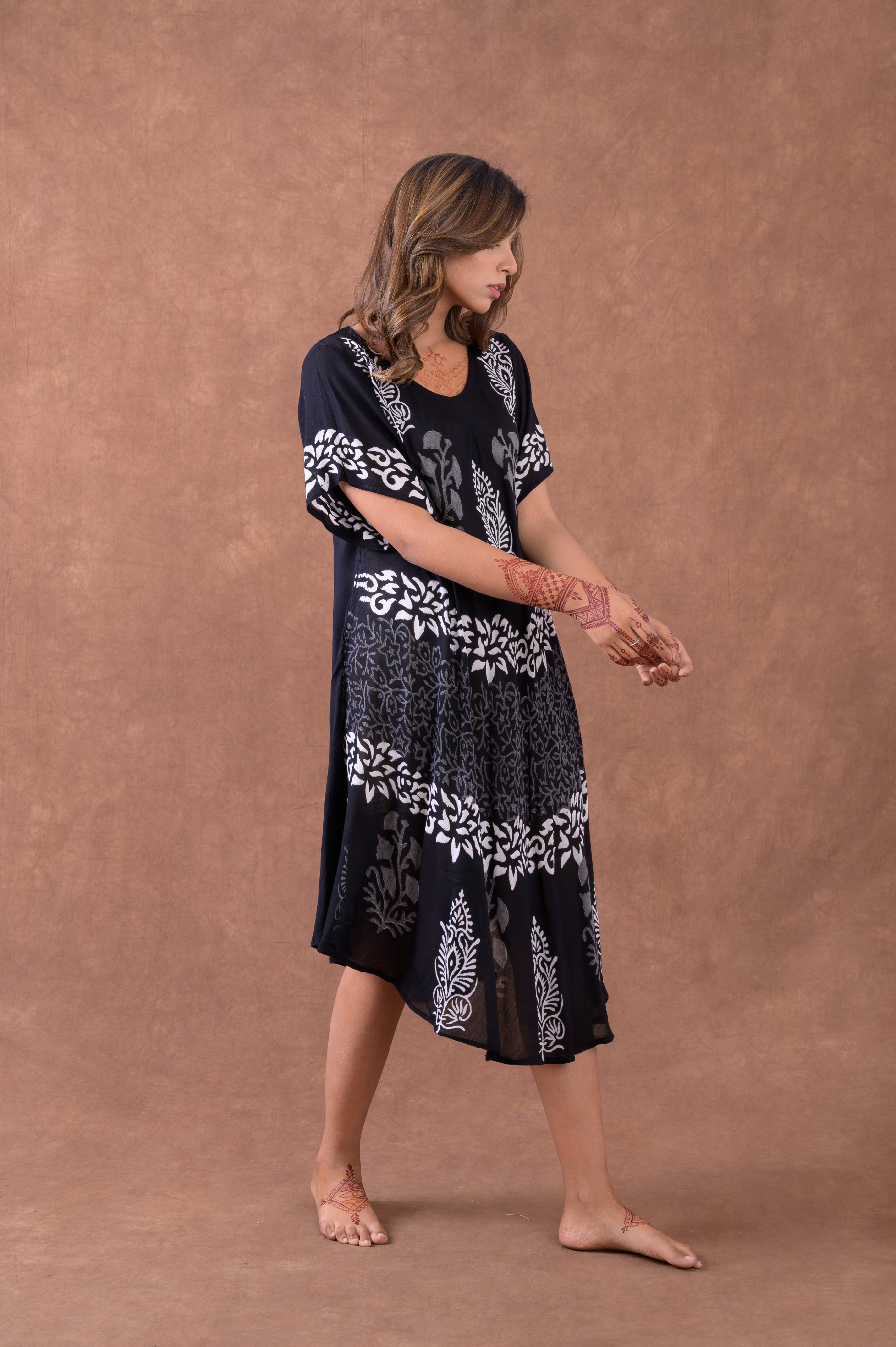 Rhea Monochrome Garden Pattern Print Dress