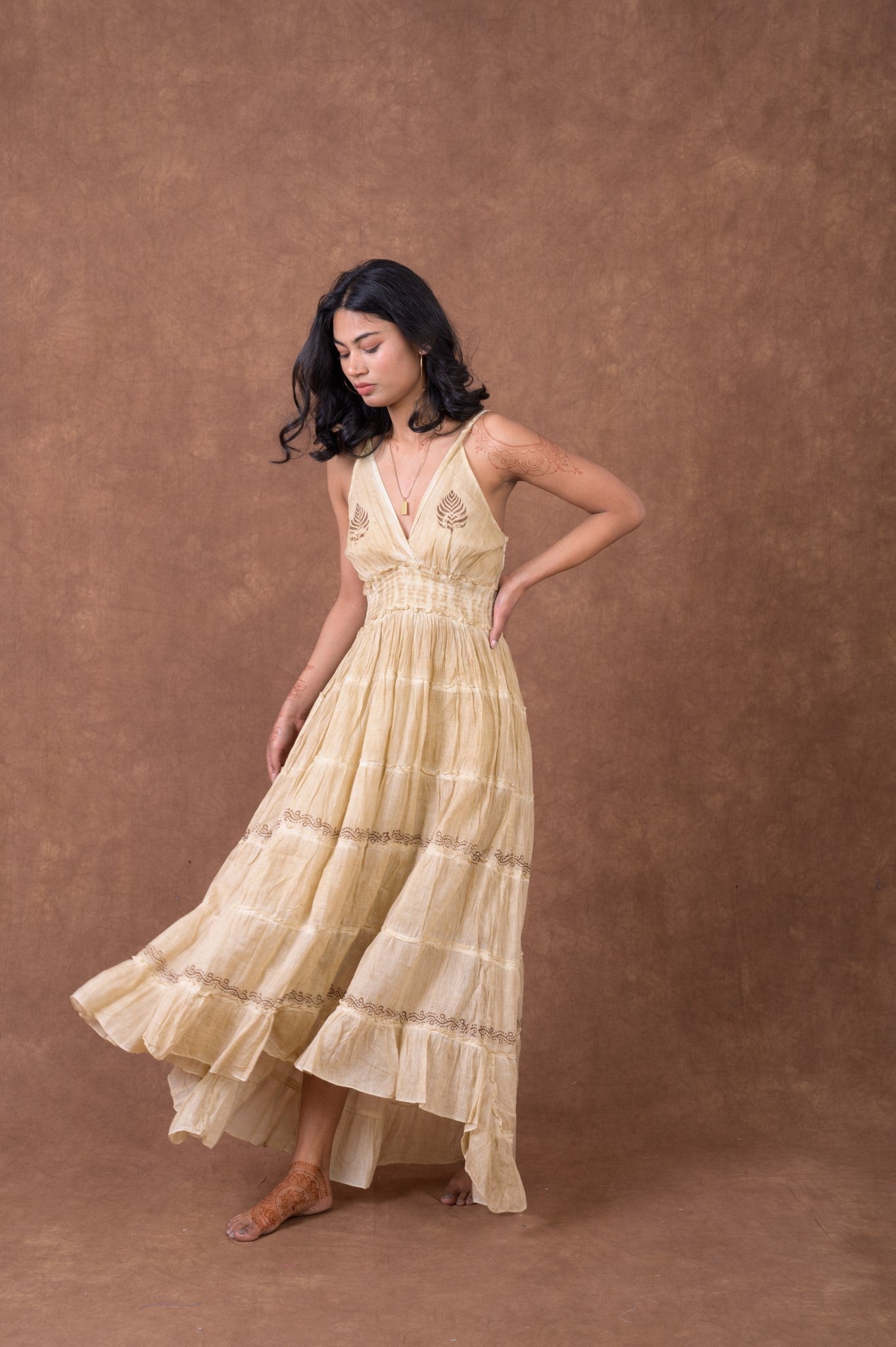 Rhea Layer Dye Dress Beige / One Size