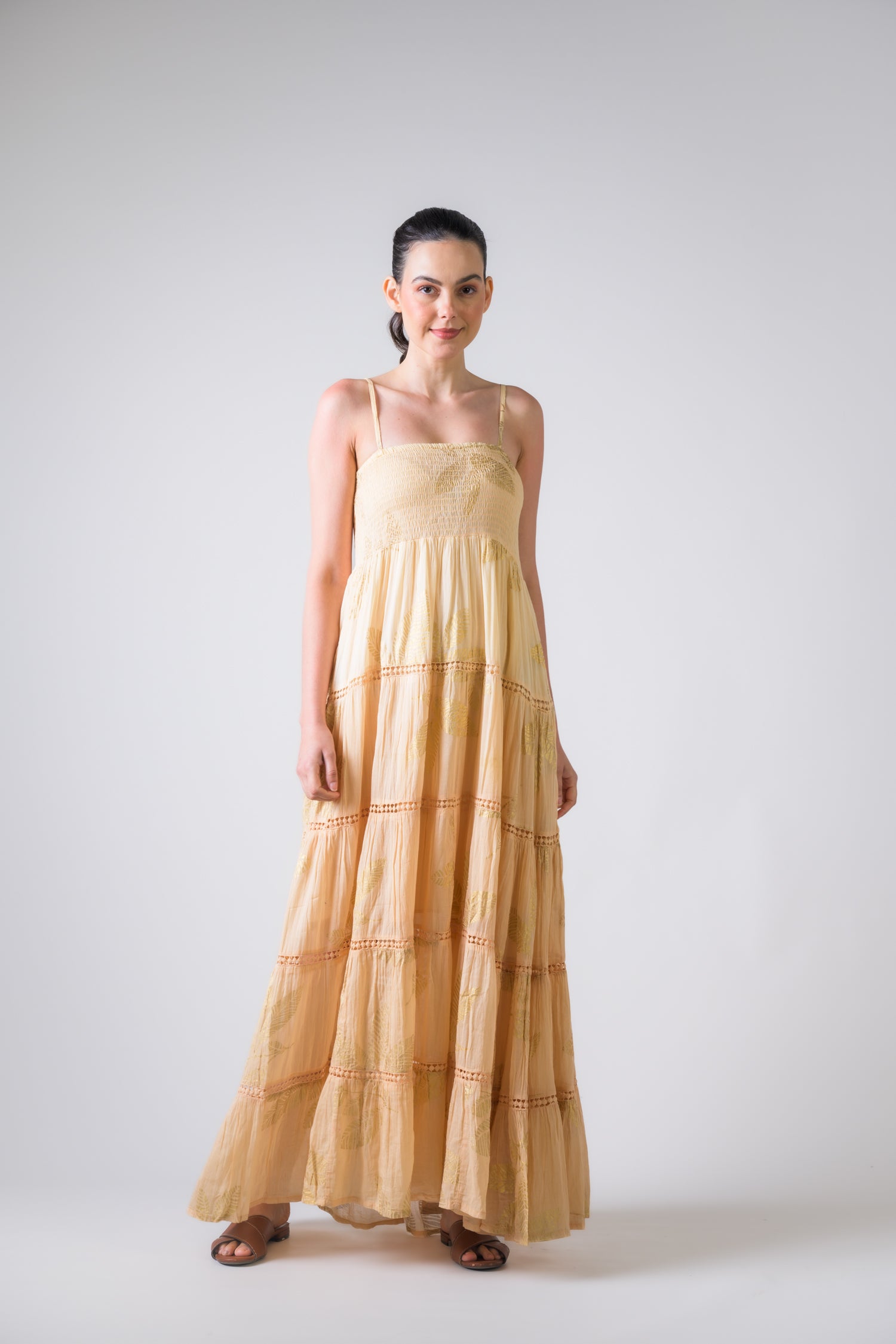 Rhea Sleeveless Foil Print Gown White / One Size