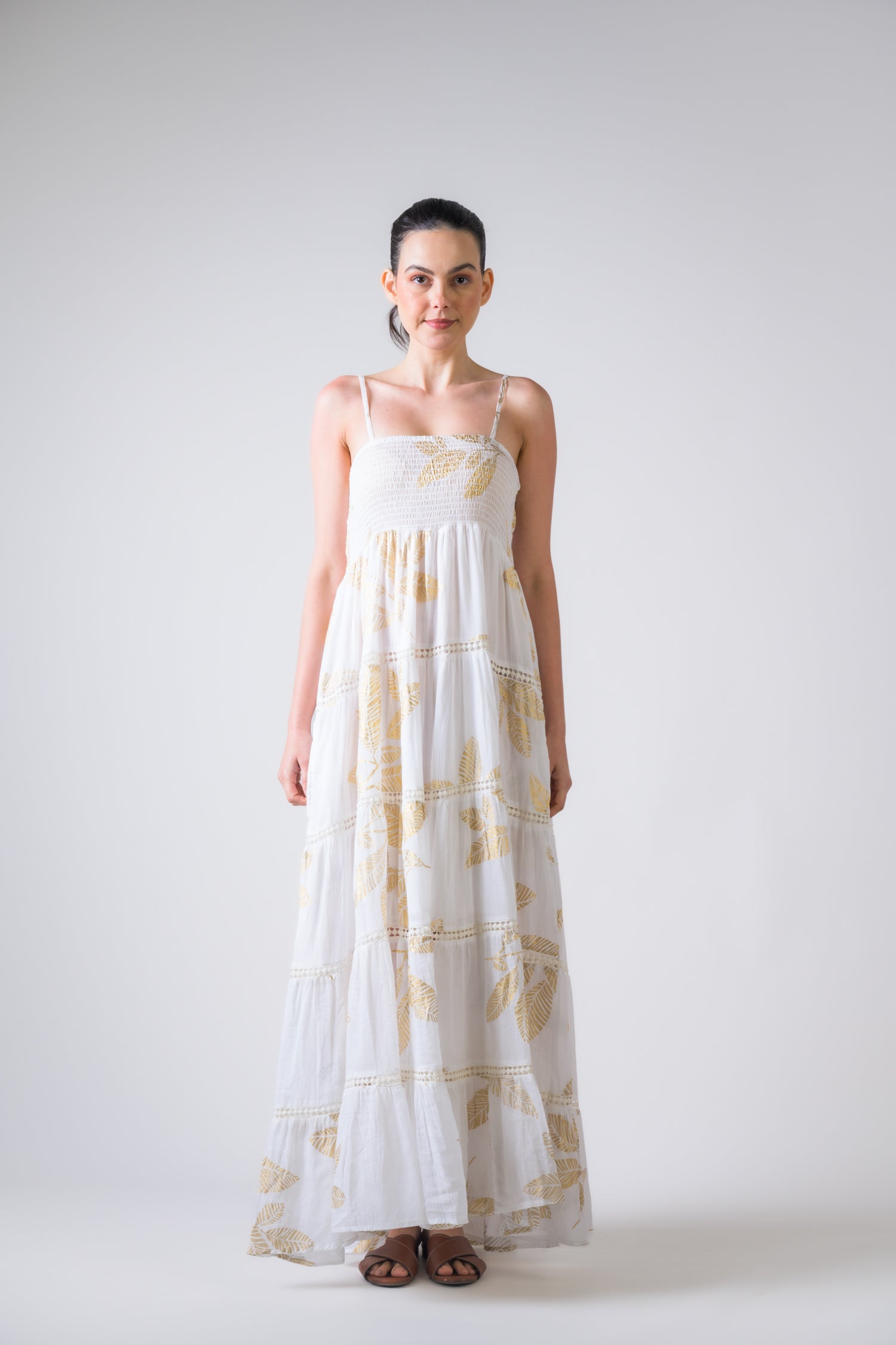 Rhea Sleeveless Foil Print Gown White / One Size