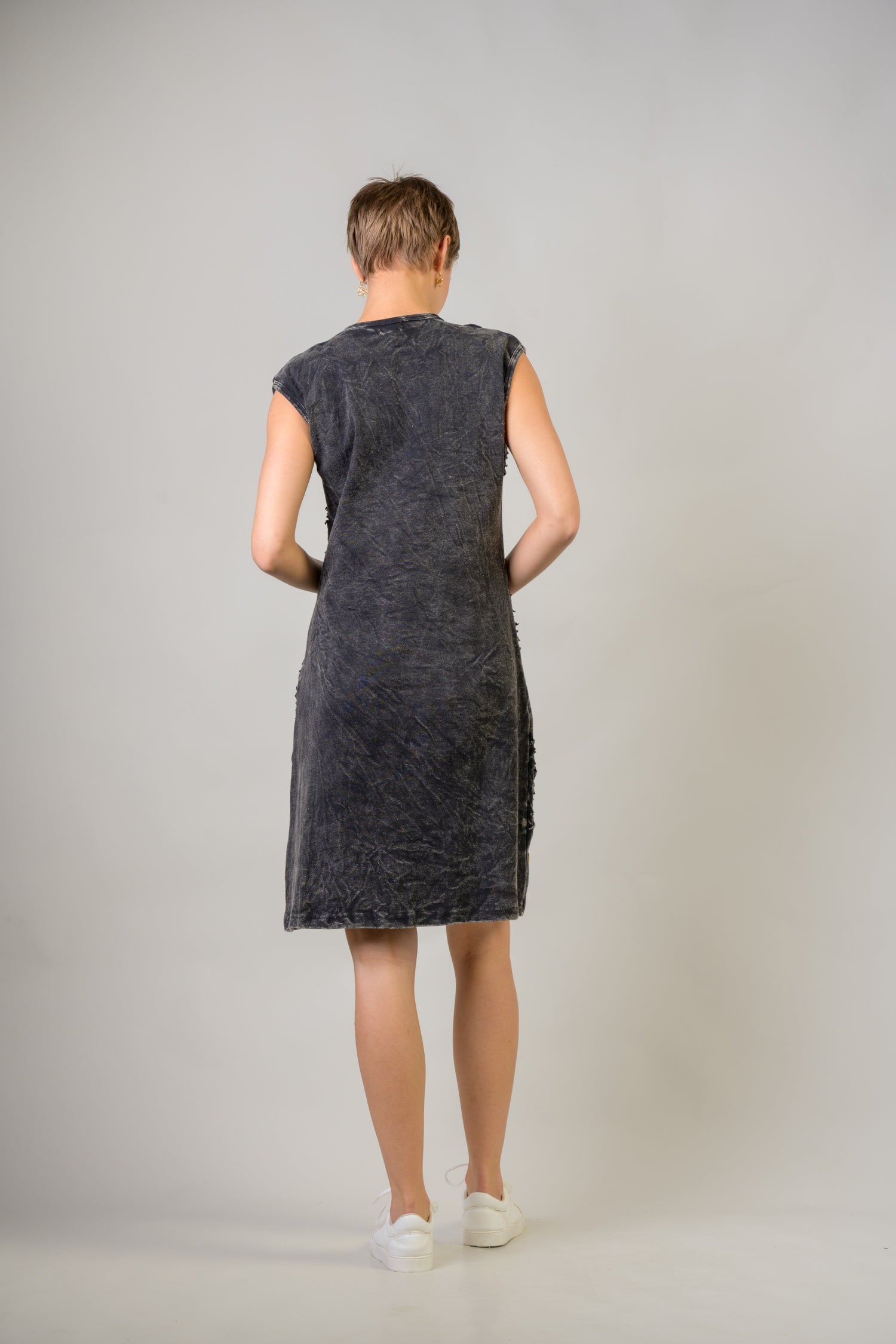 Rhea Vented Cotton Symbols Dress