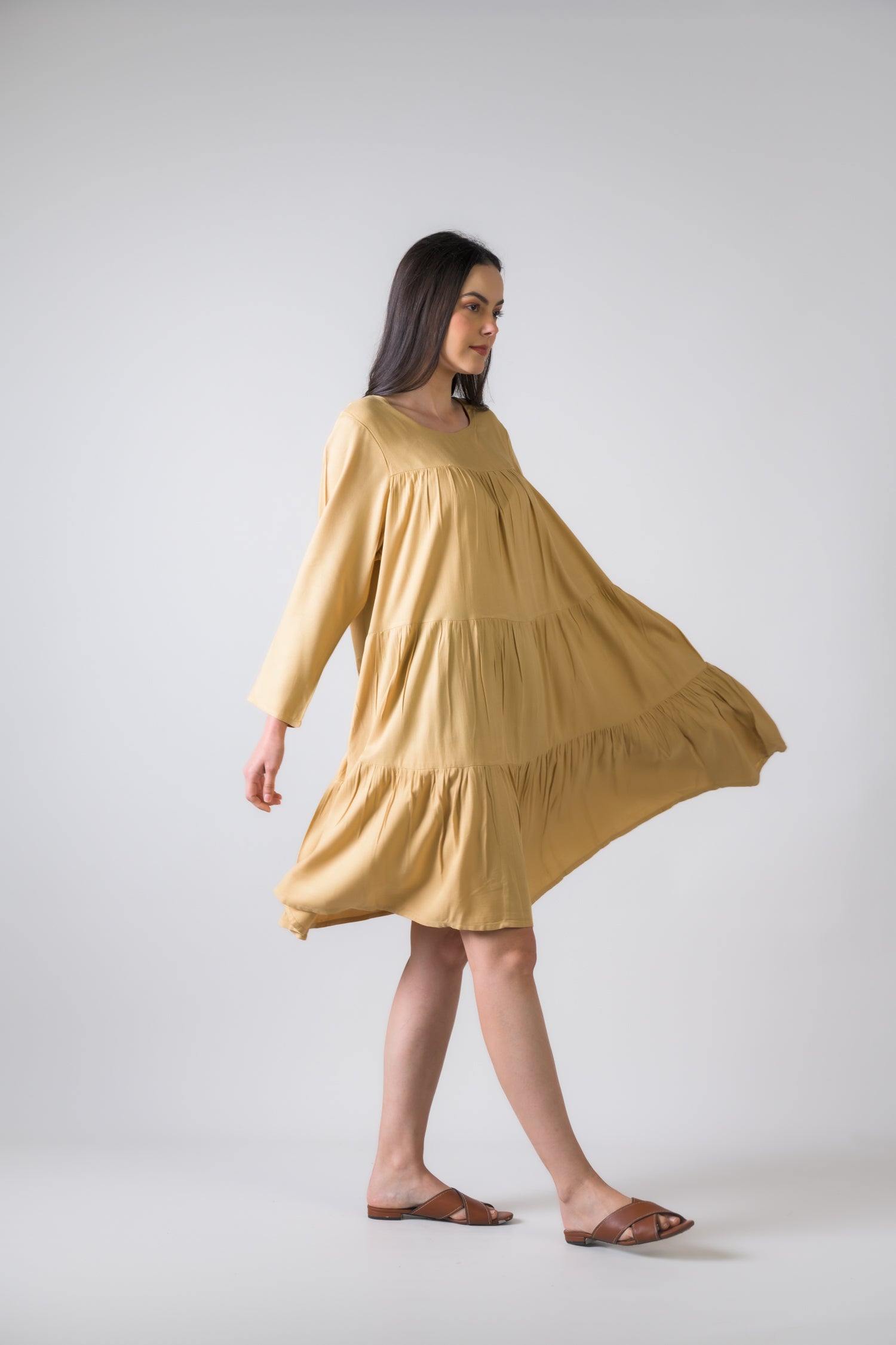 Rhea Turin Dress with Long Sleeves Beige / L/X
