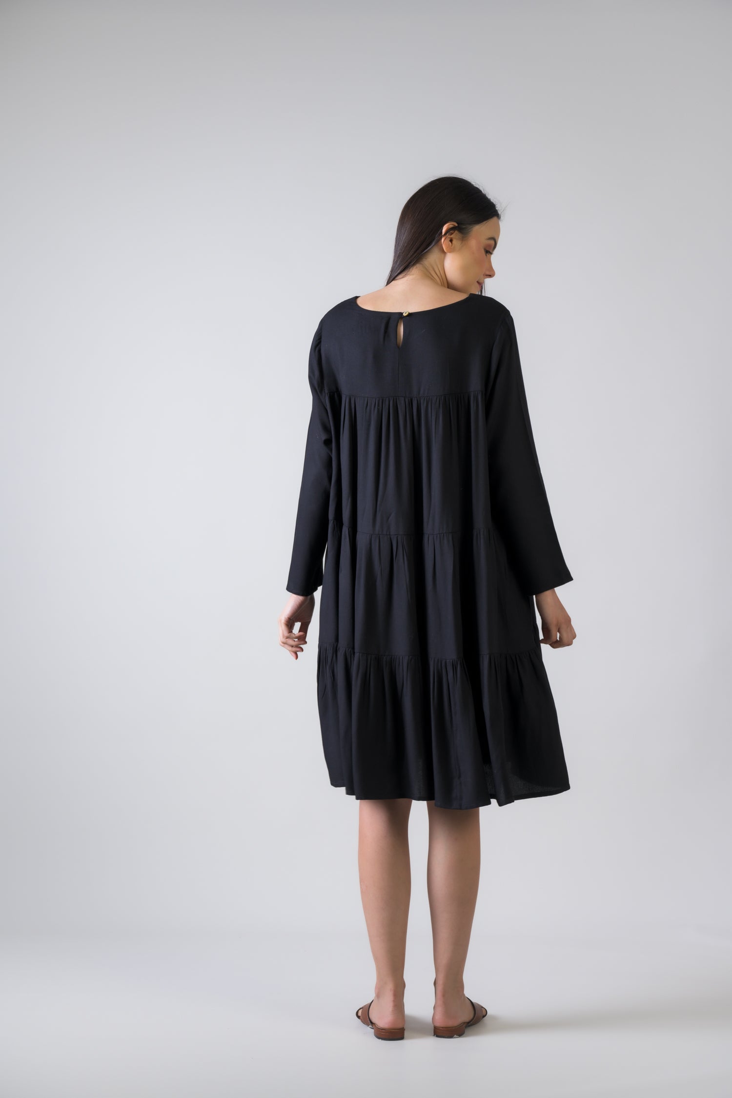 Rhea Turin Dress with Long Sleeves Black / L/X