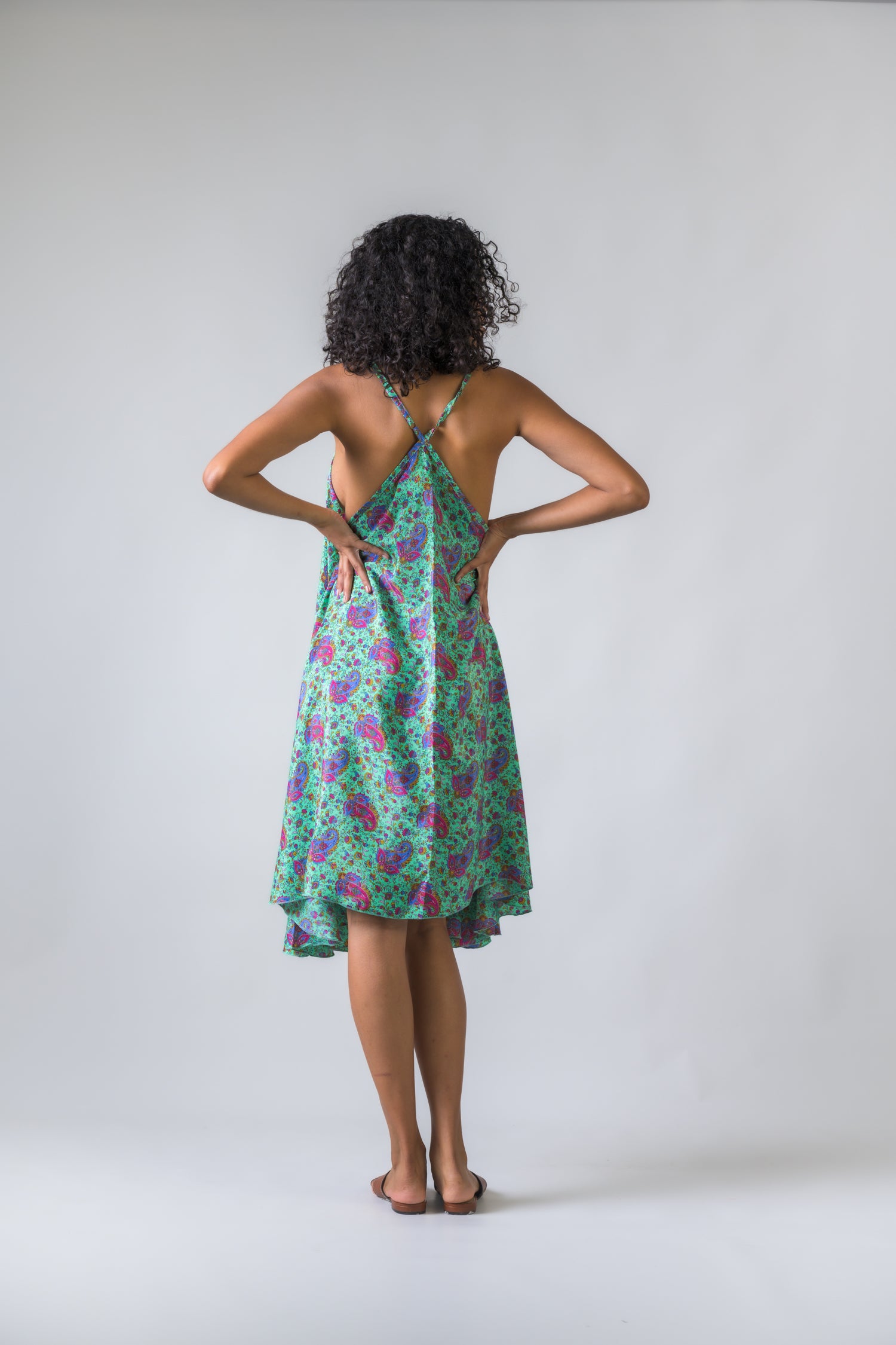 Rhea Backless Halter Dress Variad color / One Size