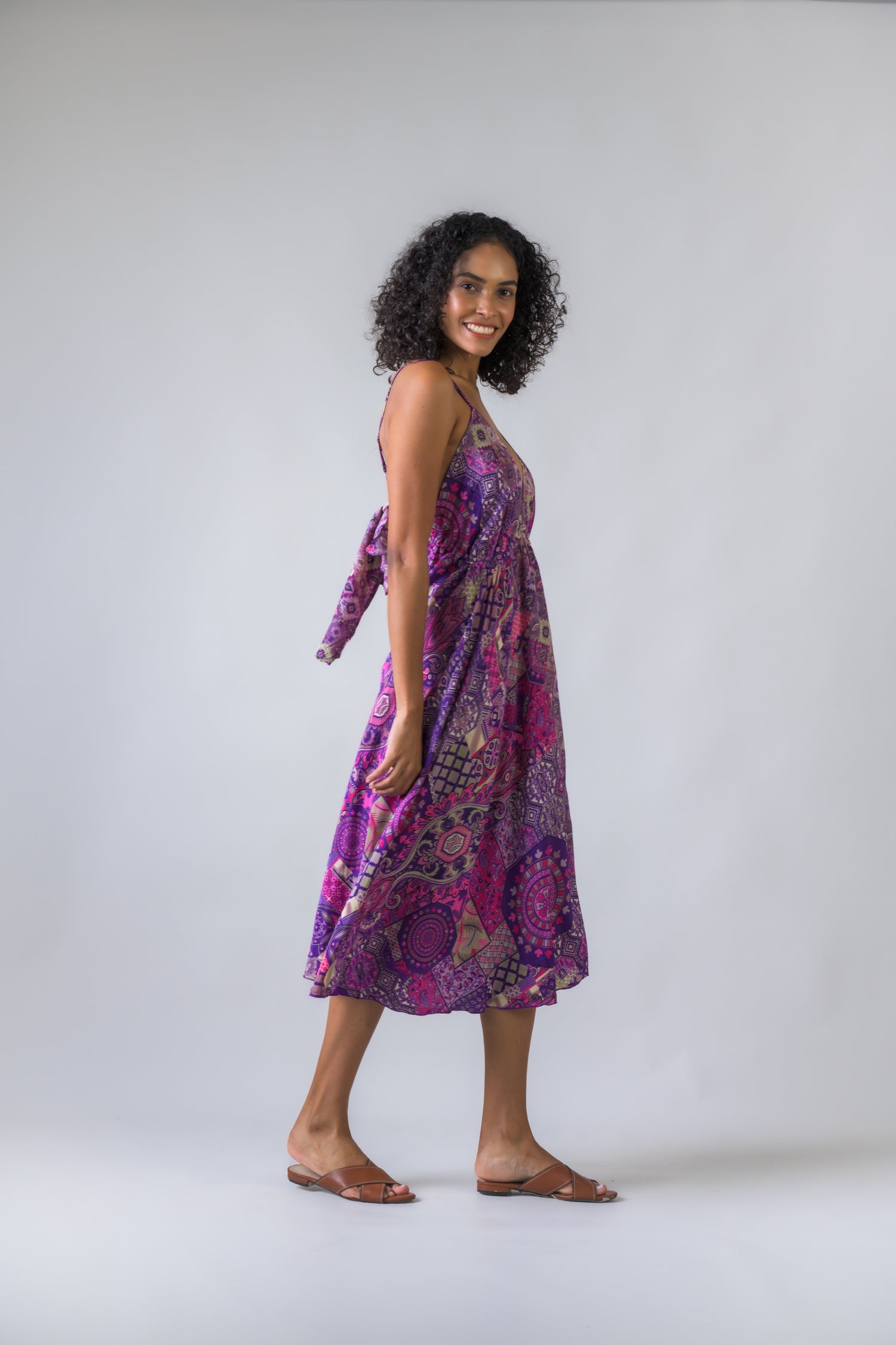 Rhea Backless Halter Dress Variad color / One Size