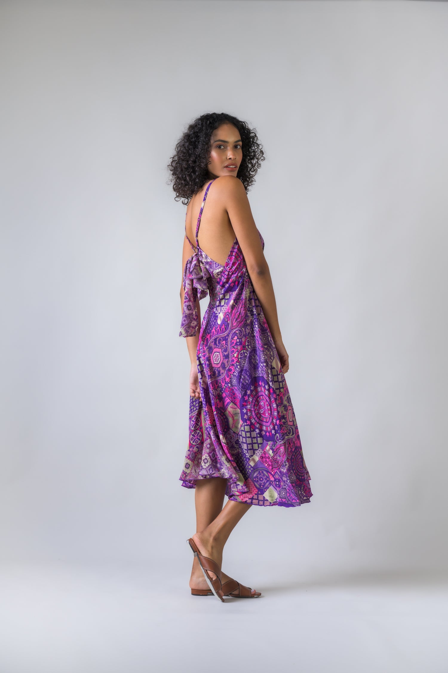 Rhea Backless Halter Dress Variad color / One Size