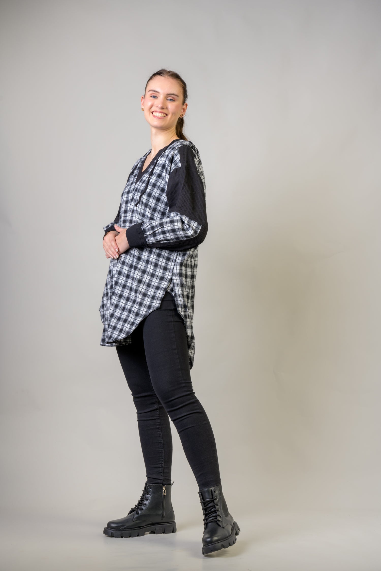 Rhea Cannon Hoodie Shirt Black / L/X