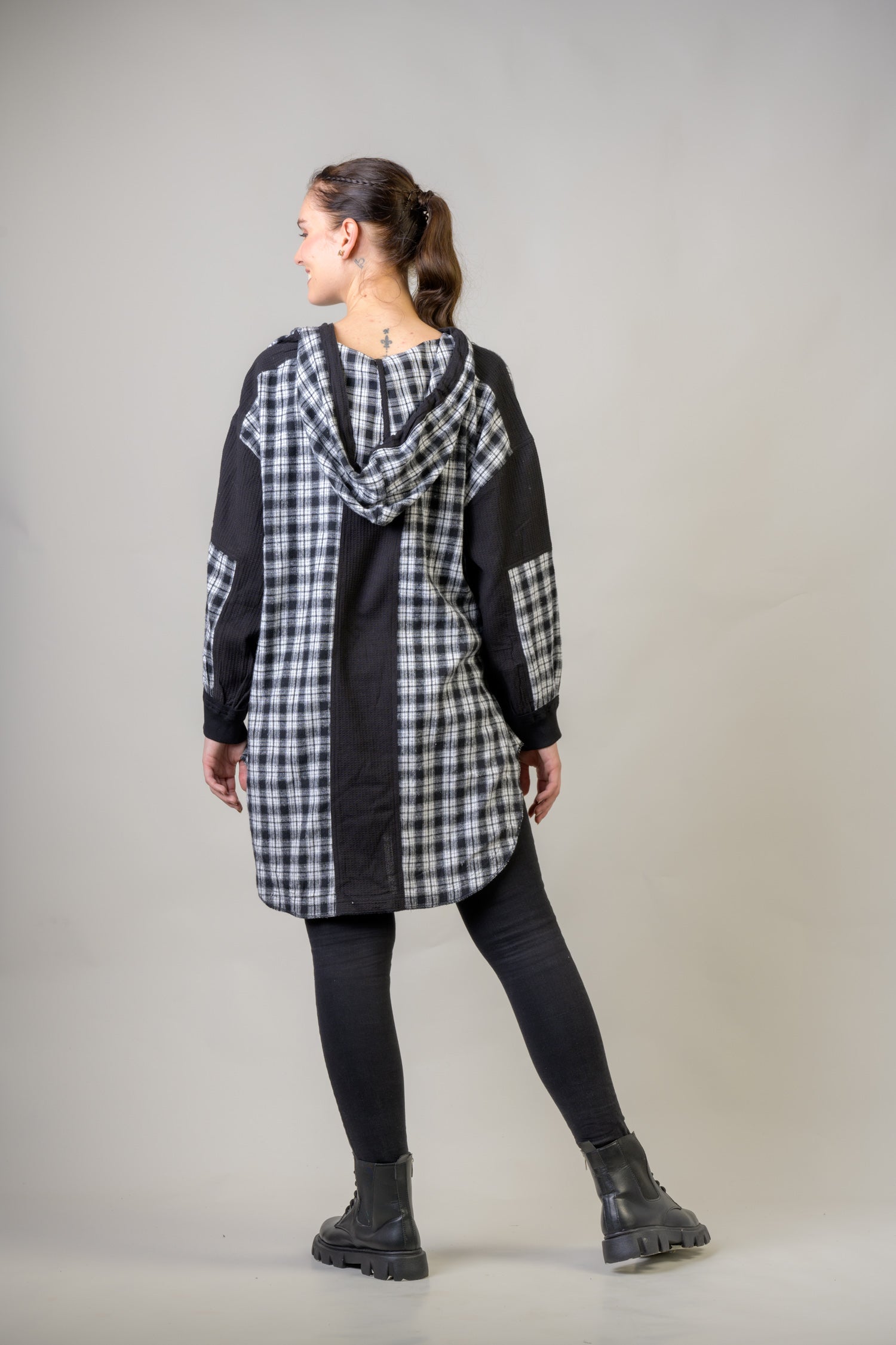 Rhea Cannon Hoodie Shirt Black / L/X