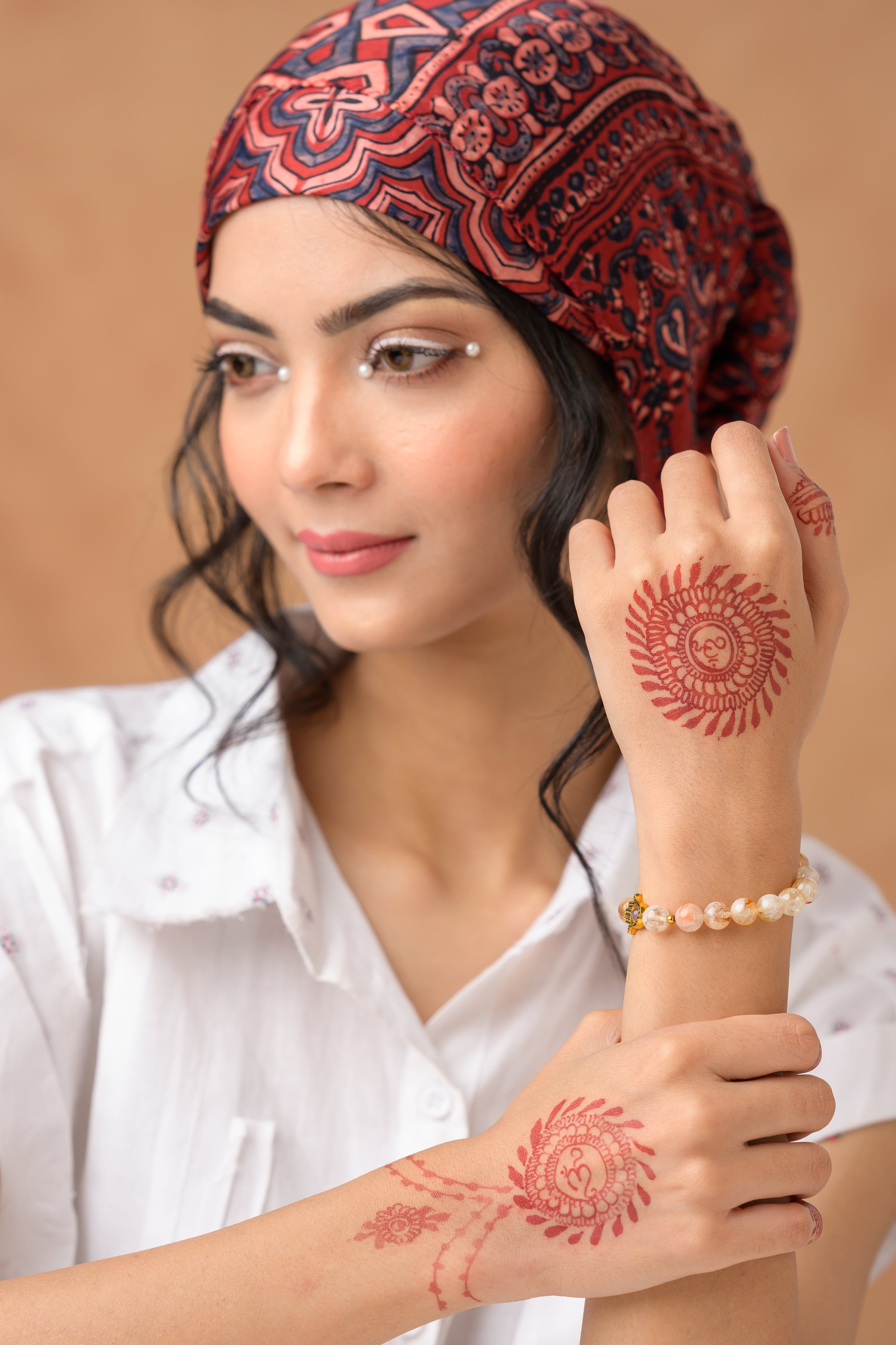 Hamsa Beaded Bracelet - 8mm