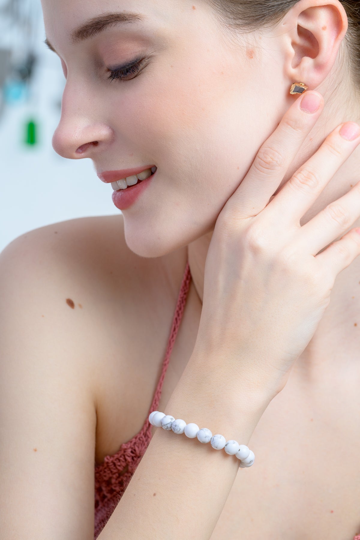 Howlite Beaded Bracelet