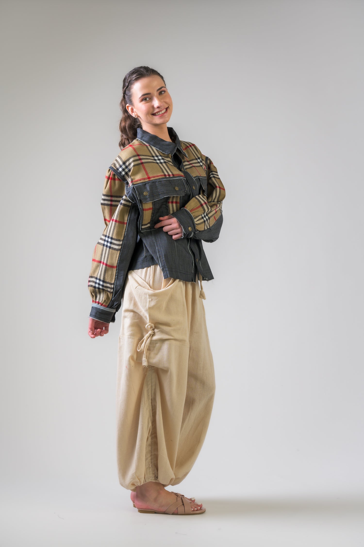 Rhea Light Jacket with Plaid Assorted / Small