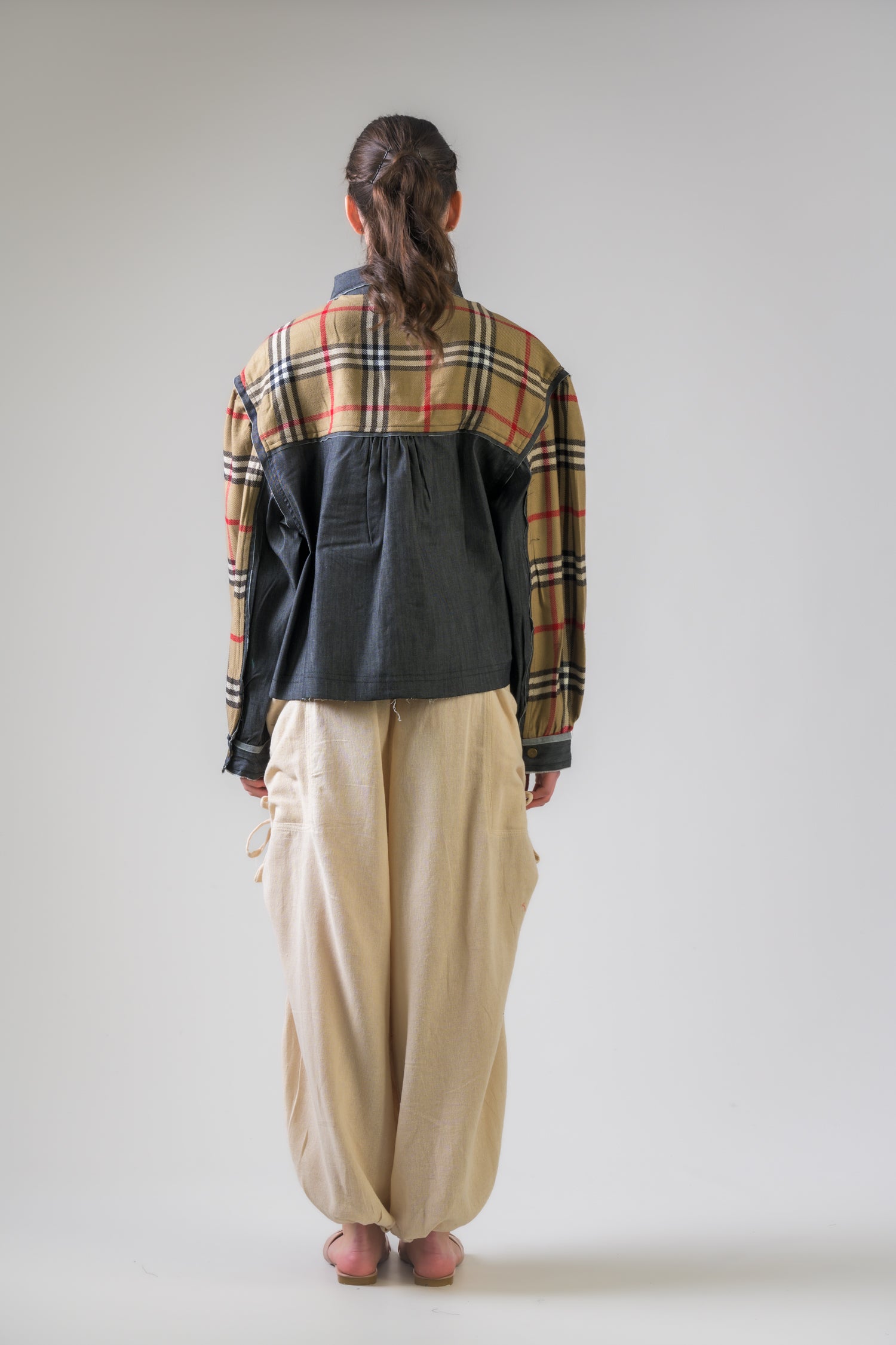 Rhea Light Jacket with Plaid Assorted / Small