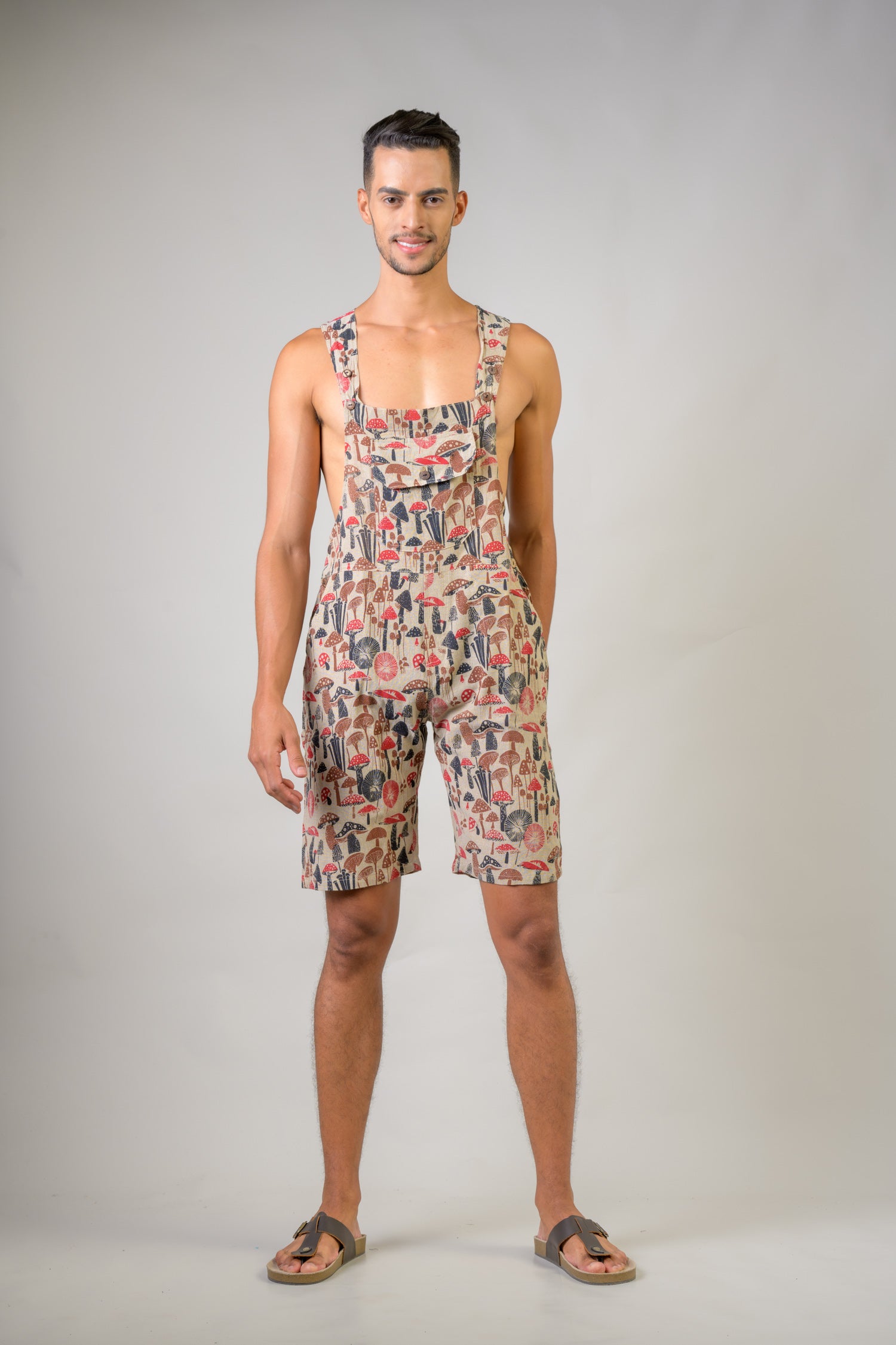 Rhea Mushroom Spots Short Jumper Black / Small