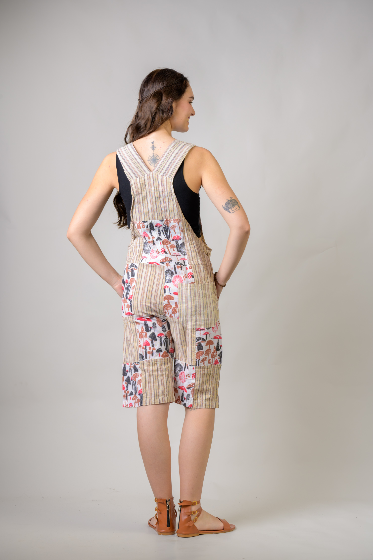 Rhea Stripe and Mushroom Short Jumper Black / Small