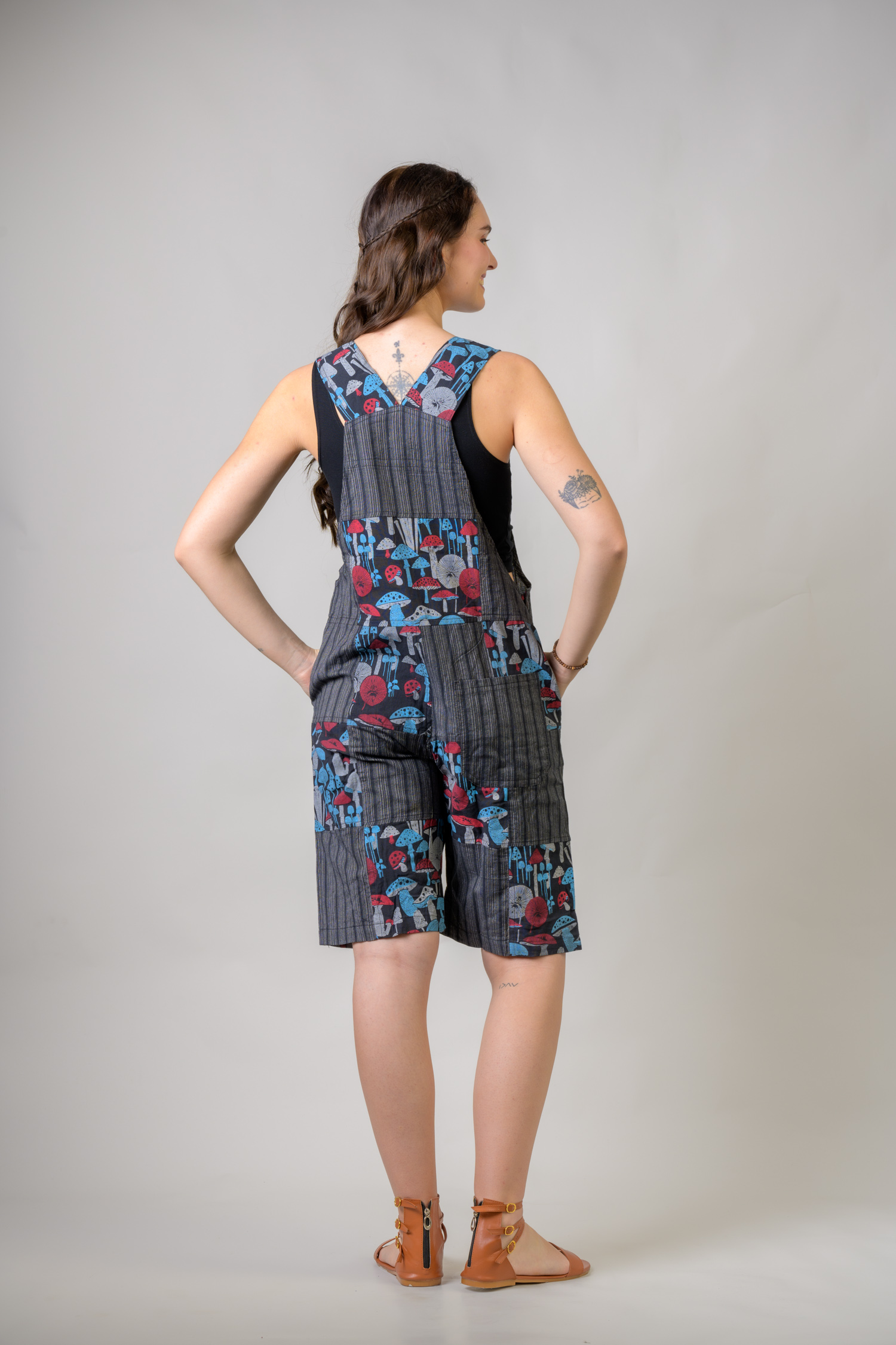 Rhea Stripe and Mushroom Short Jumper Black / Small