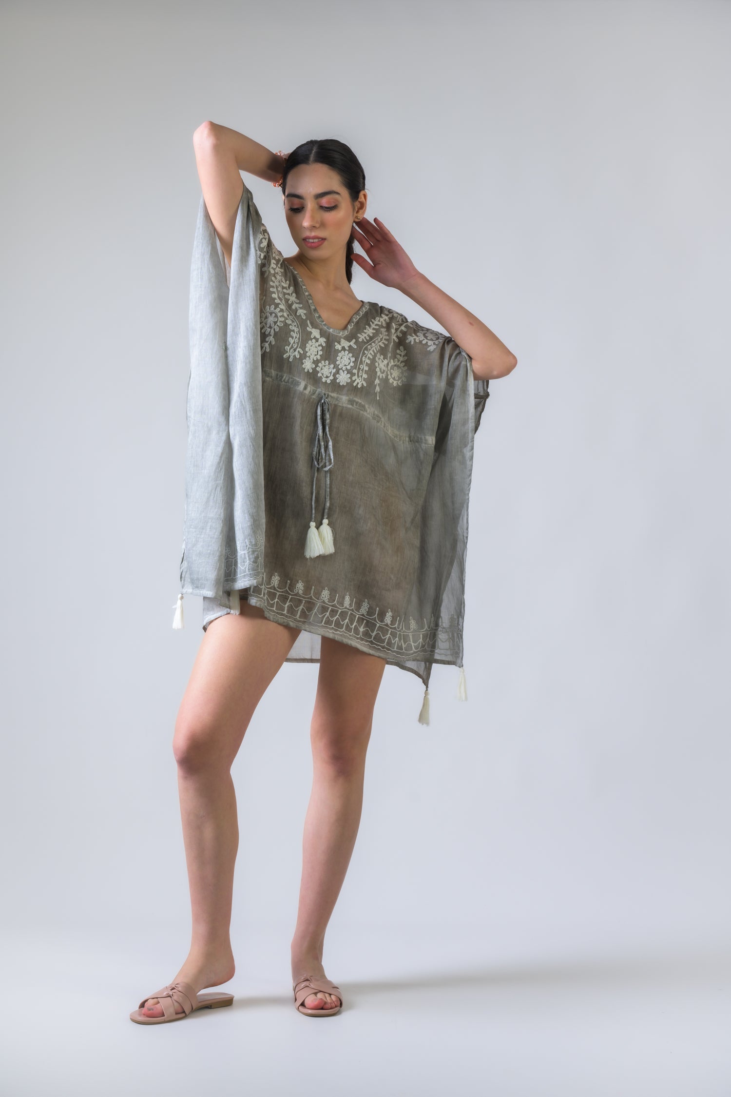 Rhea Tie Waisted Embroidered Short Kaftan Black / One Size