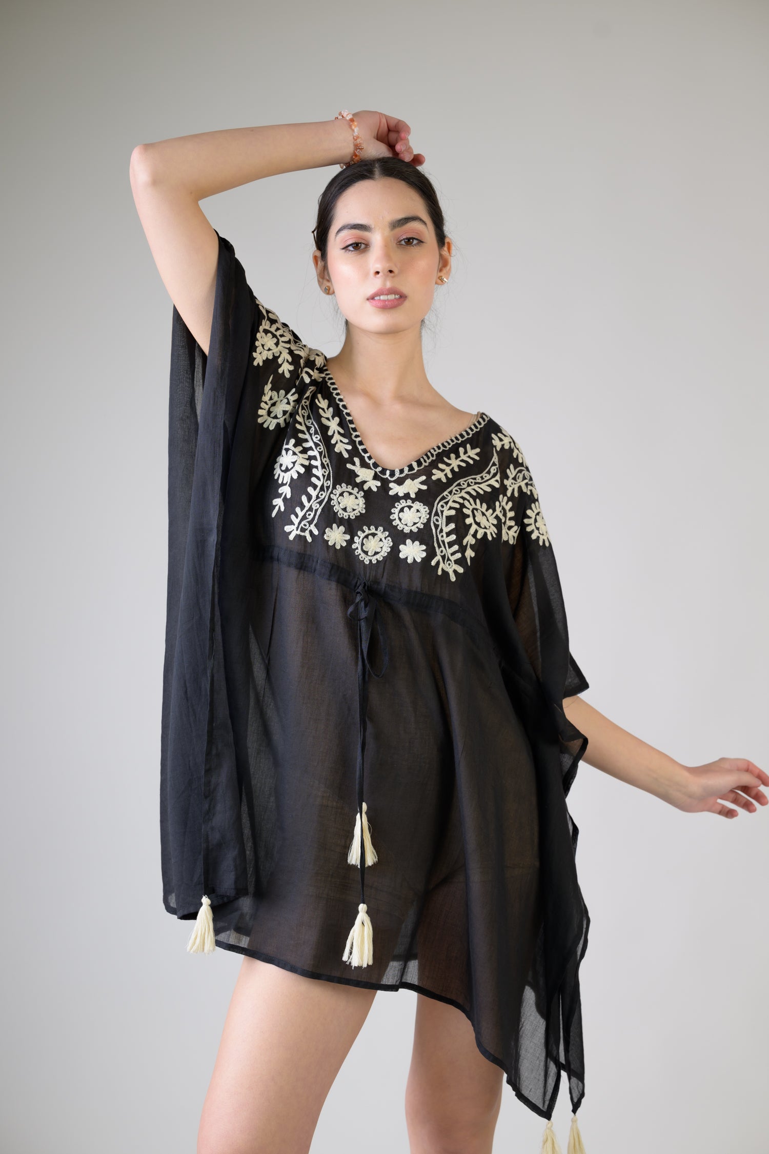Rhea Tie Waisted Embroidered Short Kaftan Black / One Size