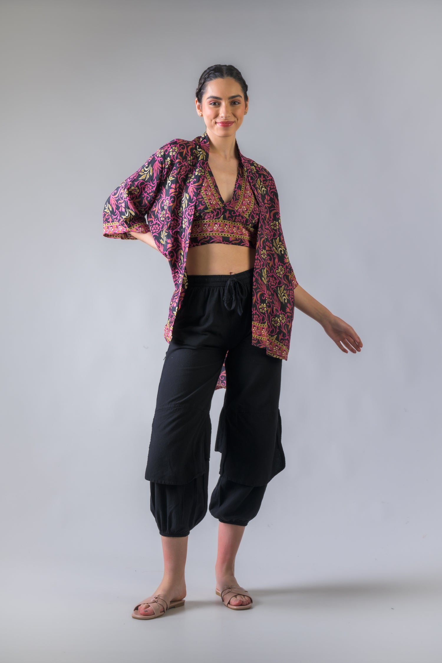 Rhea Fire Flower Kimono Purple / One Size