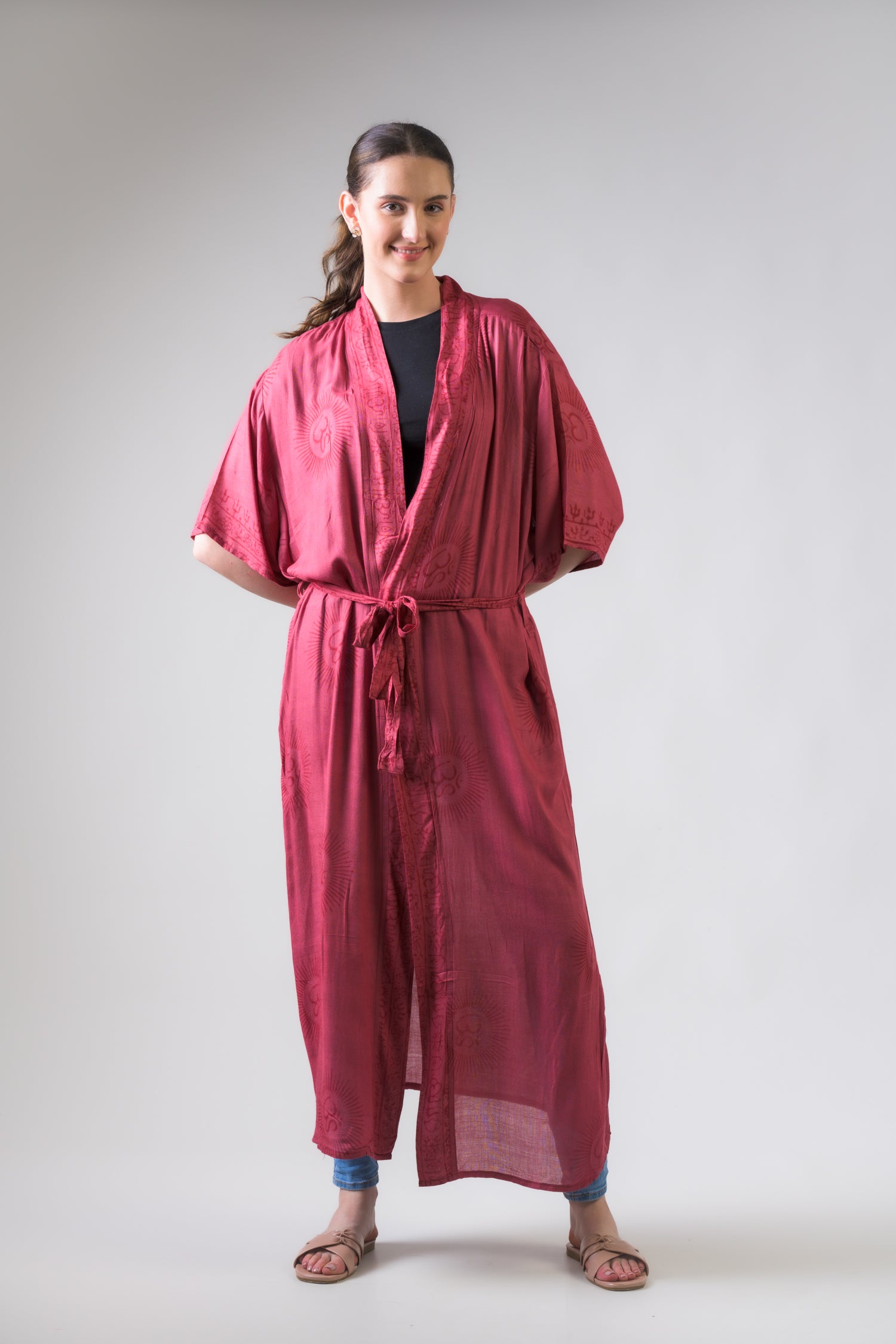Short Sleeve Om Kimono Black / One Size