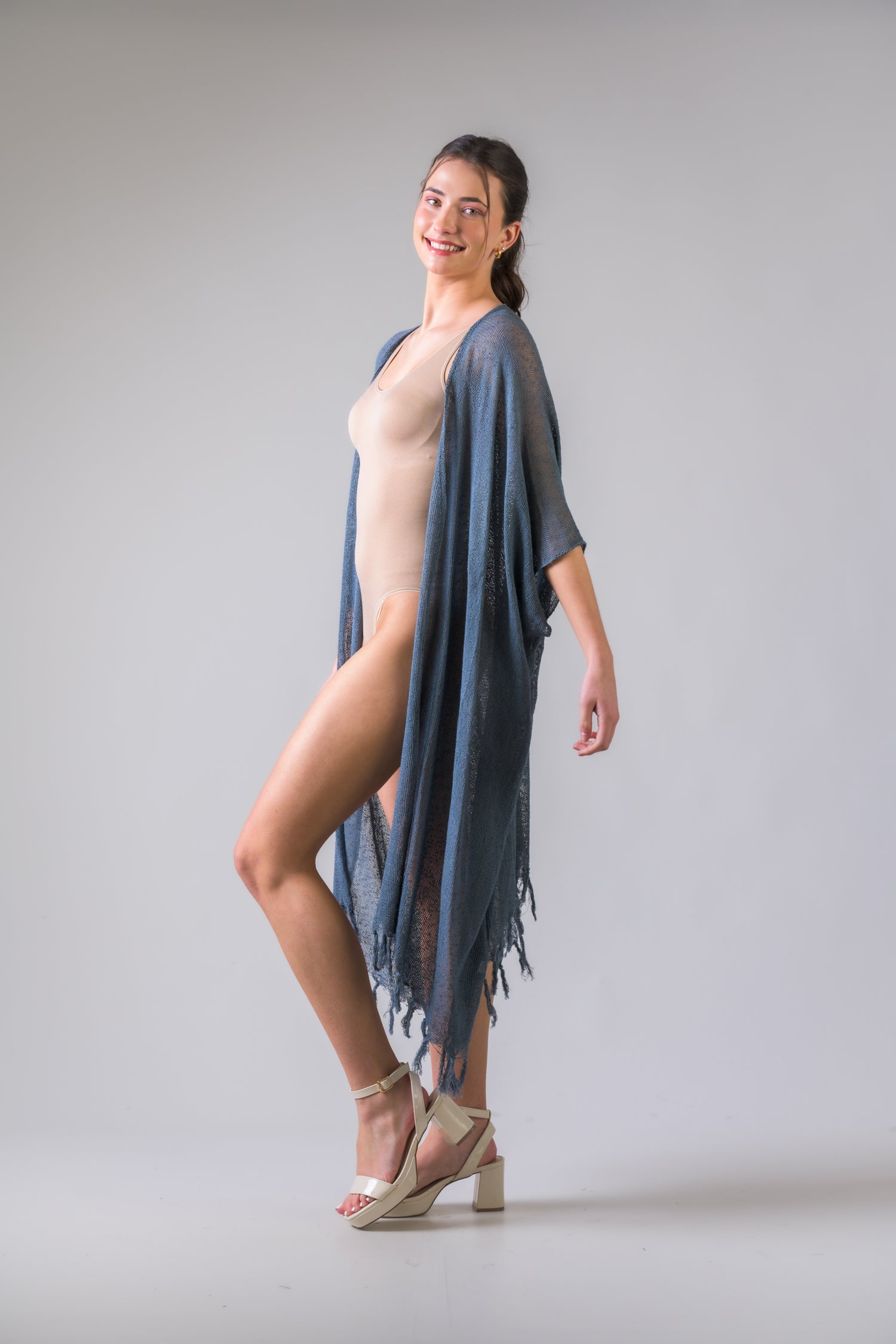 Rhea Light Short Kimono Black / One Size