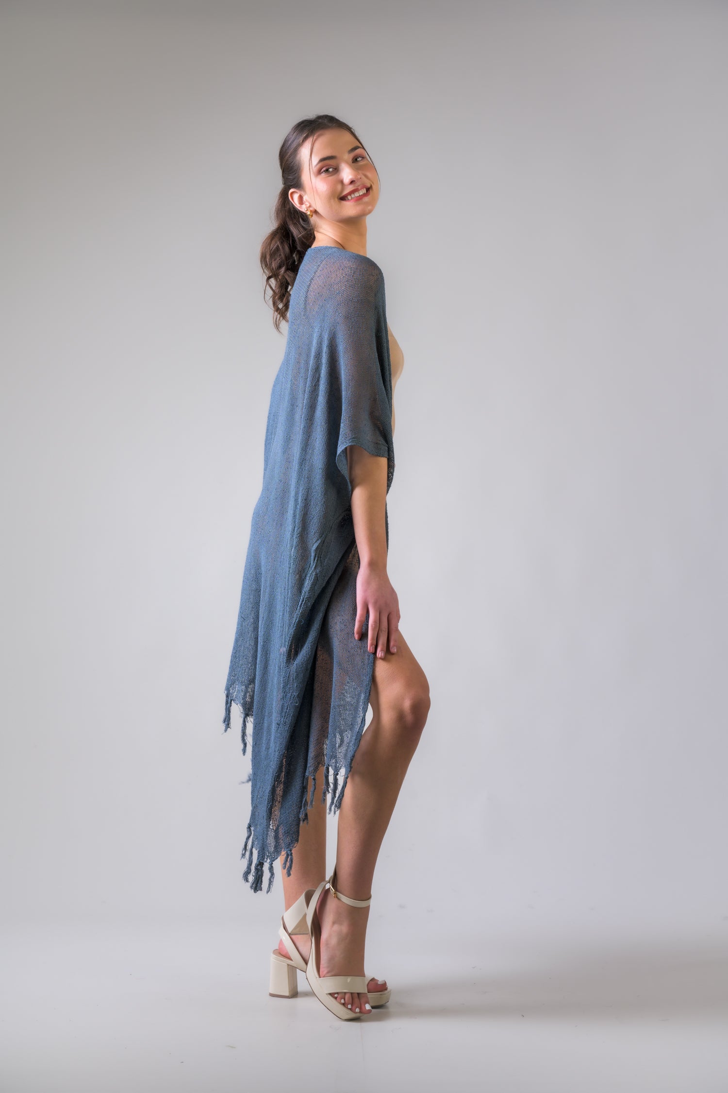 Rhea Light Short Kimono Black / One Size