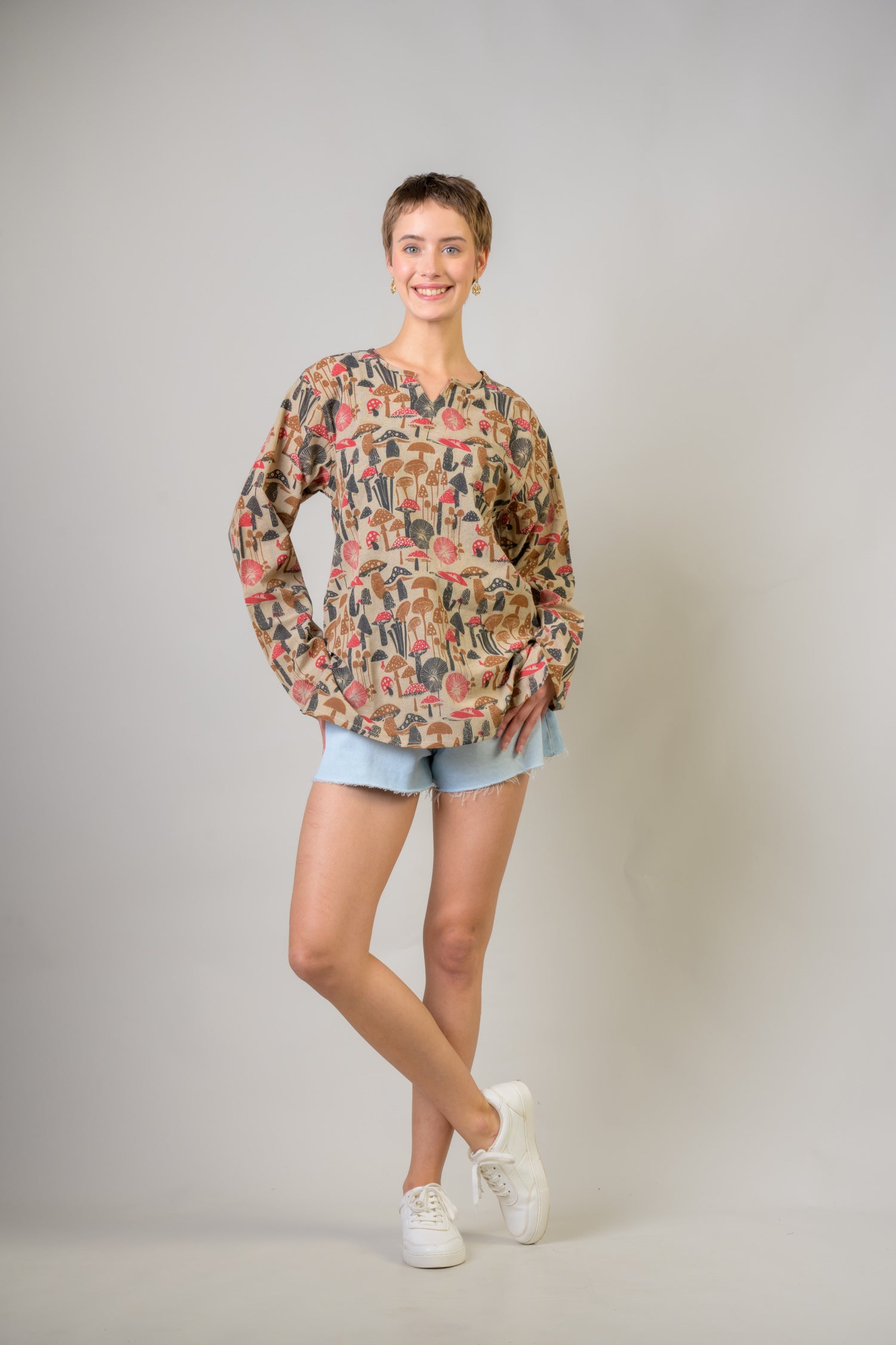 Rhea Mushroom Spots Sleeved Top