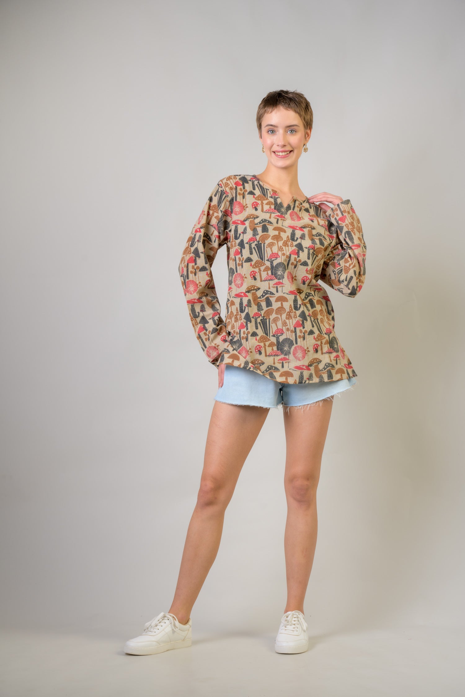 Rhea Mushroom Spots Sleeved Top