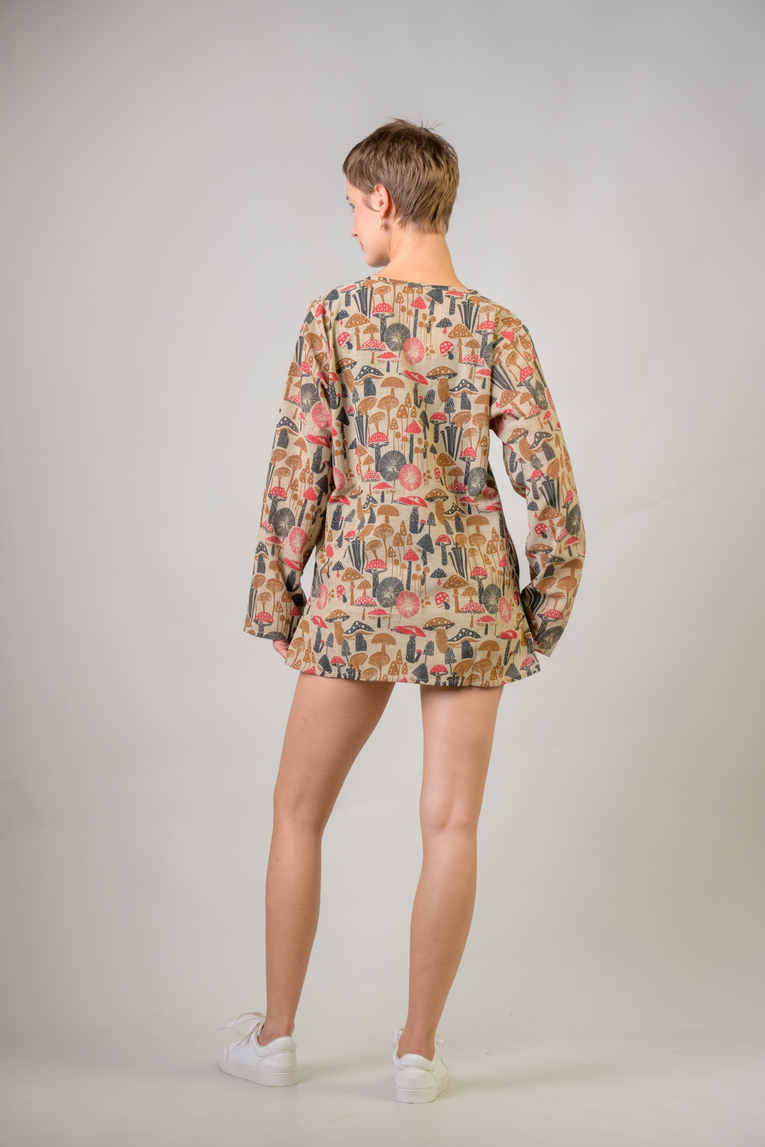 Rhea Mushroom Spots Sleeved Top