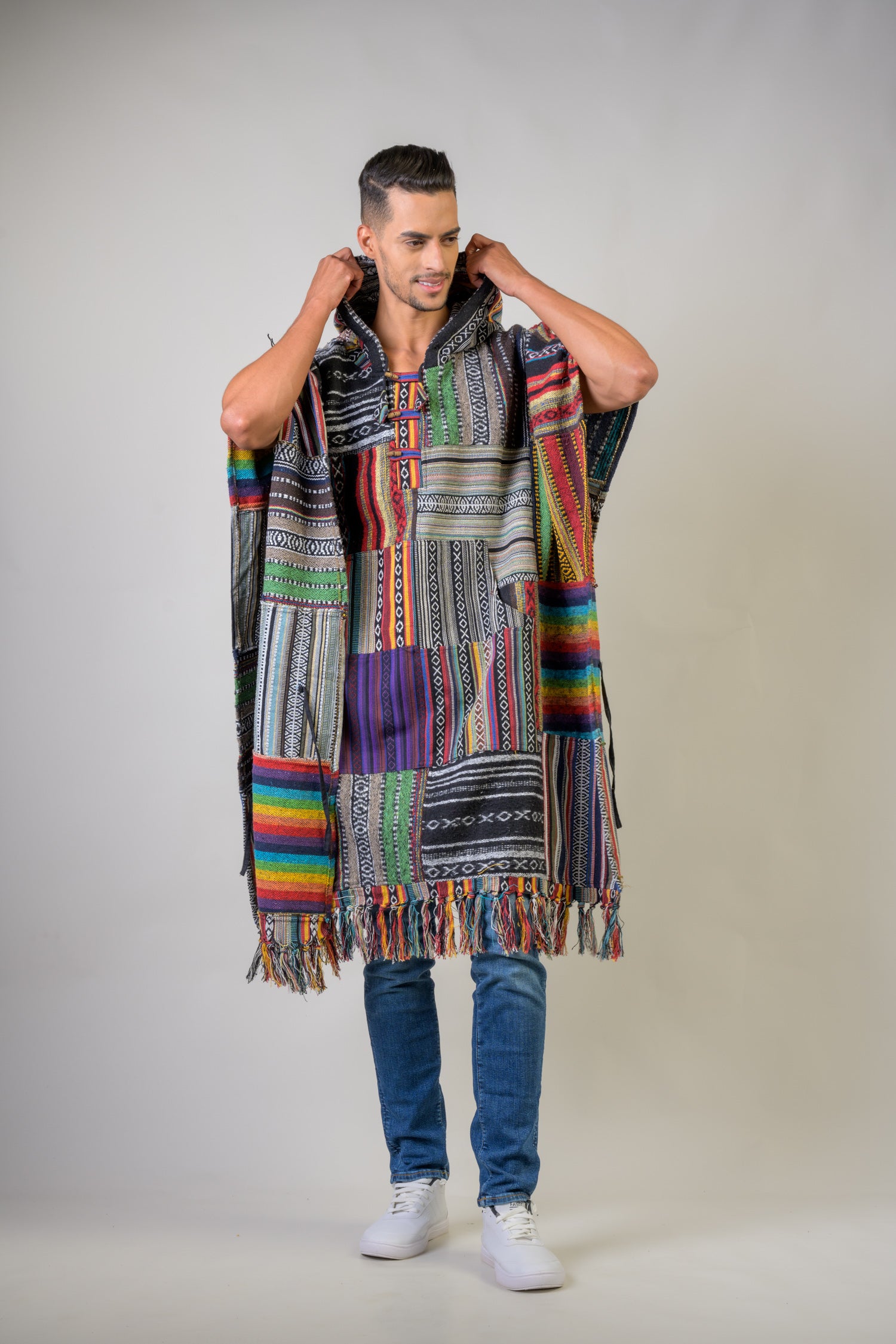 Rhea Pattern Cotton Poncho Black / One Size