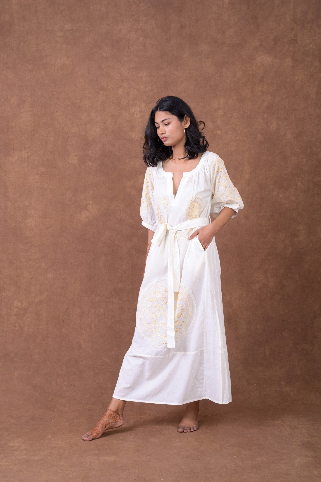 Rhea Embroidered Dress White / Large/XLarge