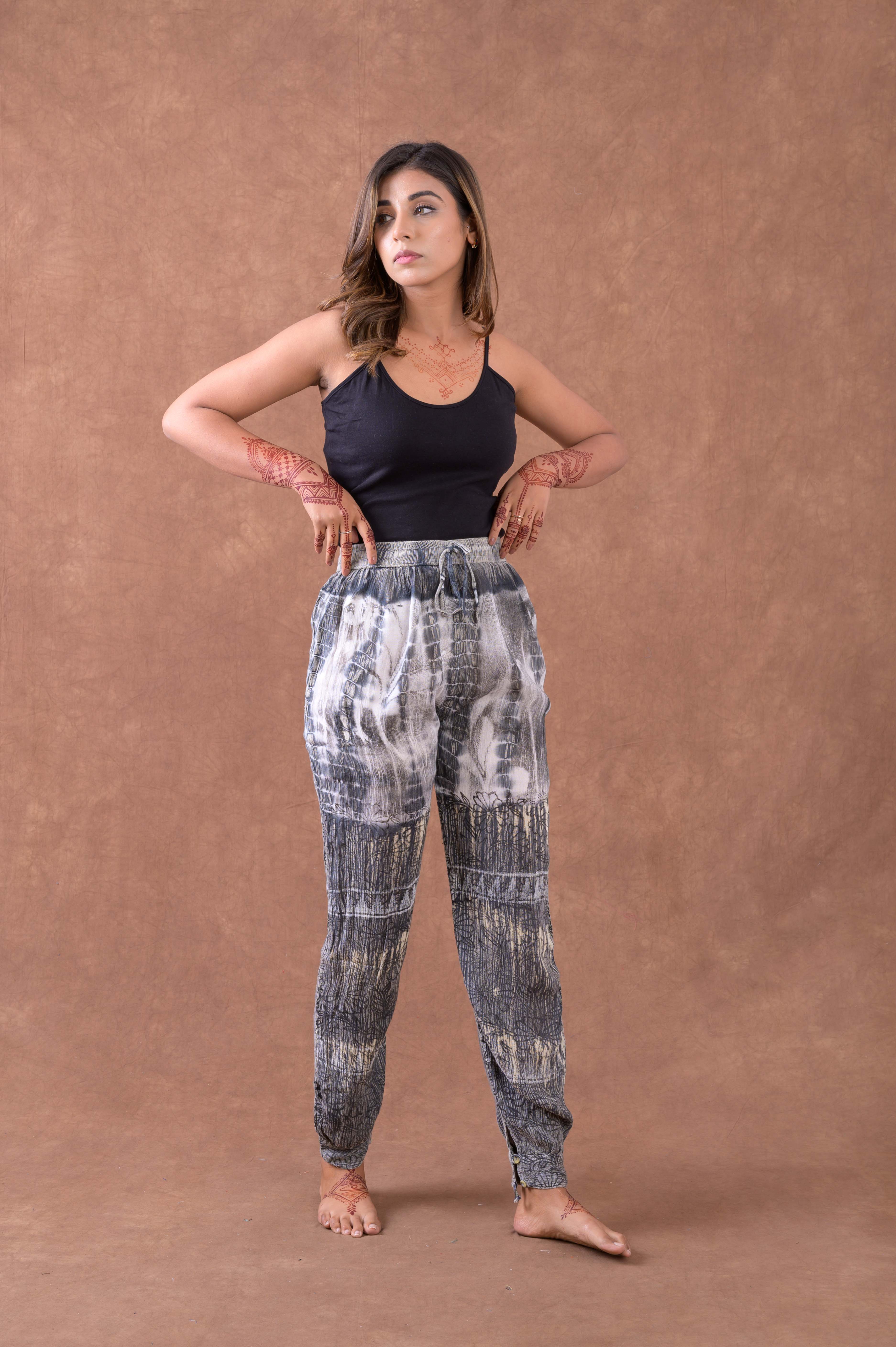 Rhea Pattern Print Pants