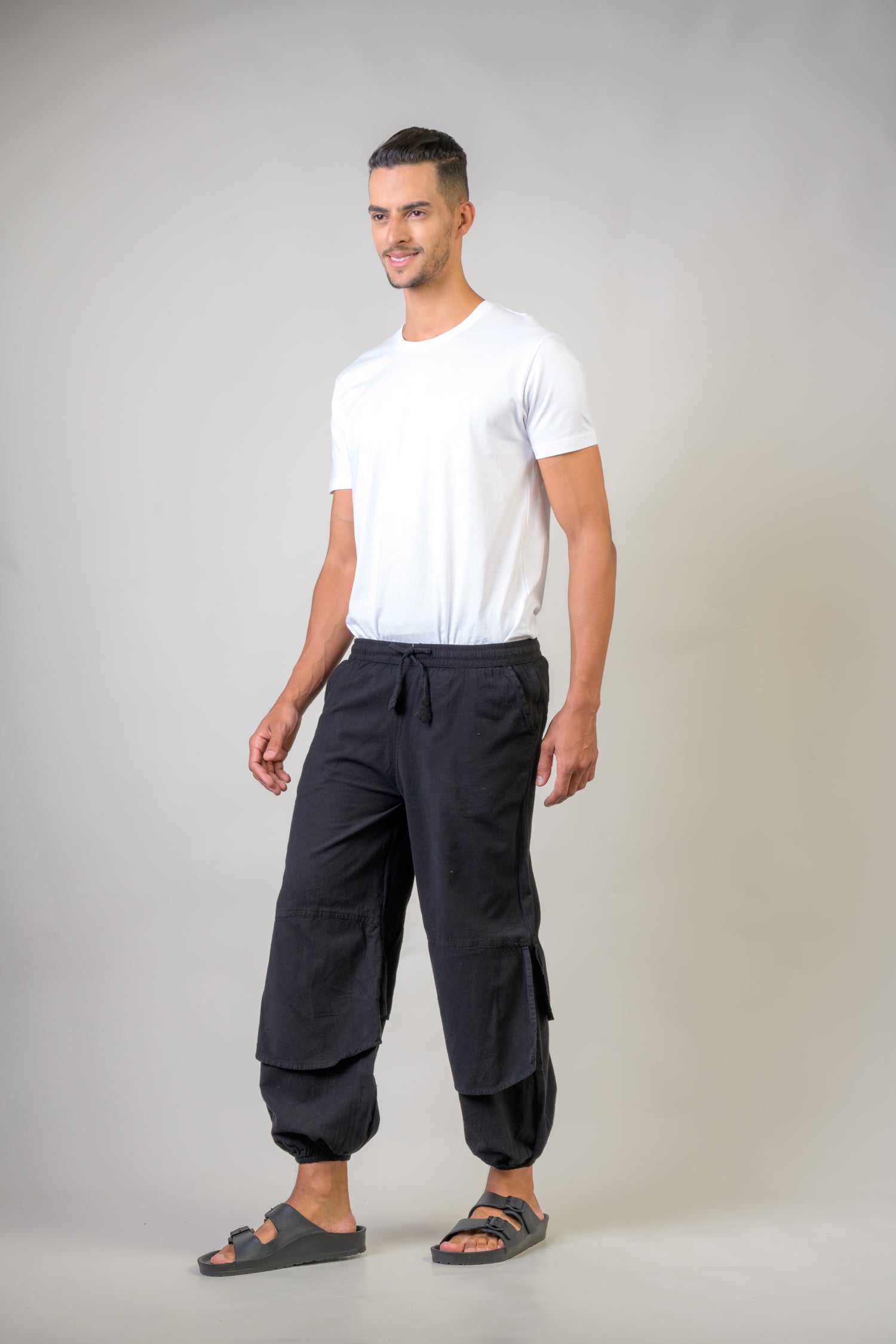 Rhea Pocketed Harem Pants Black / Small