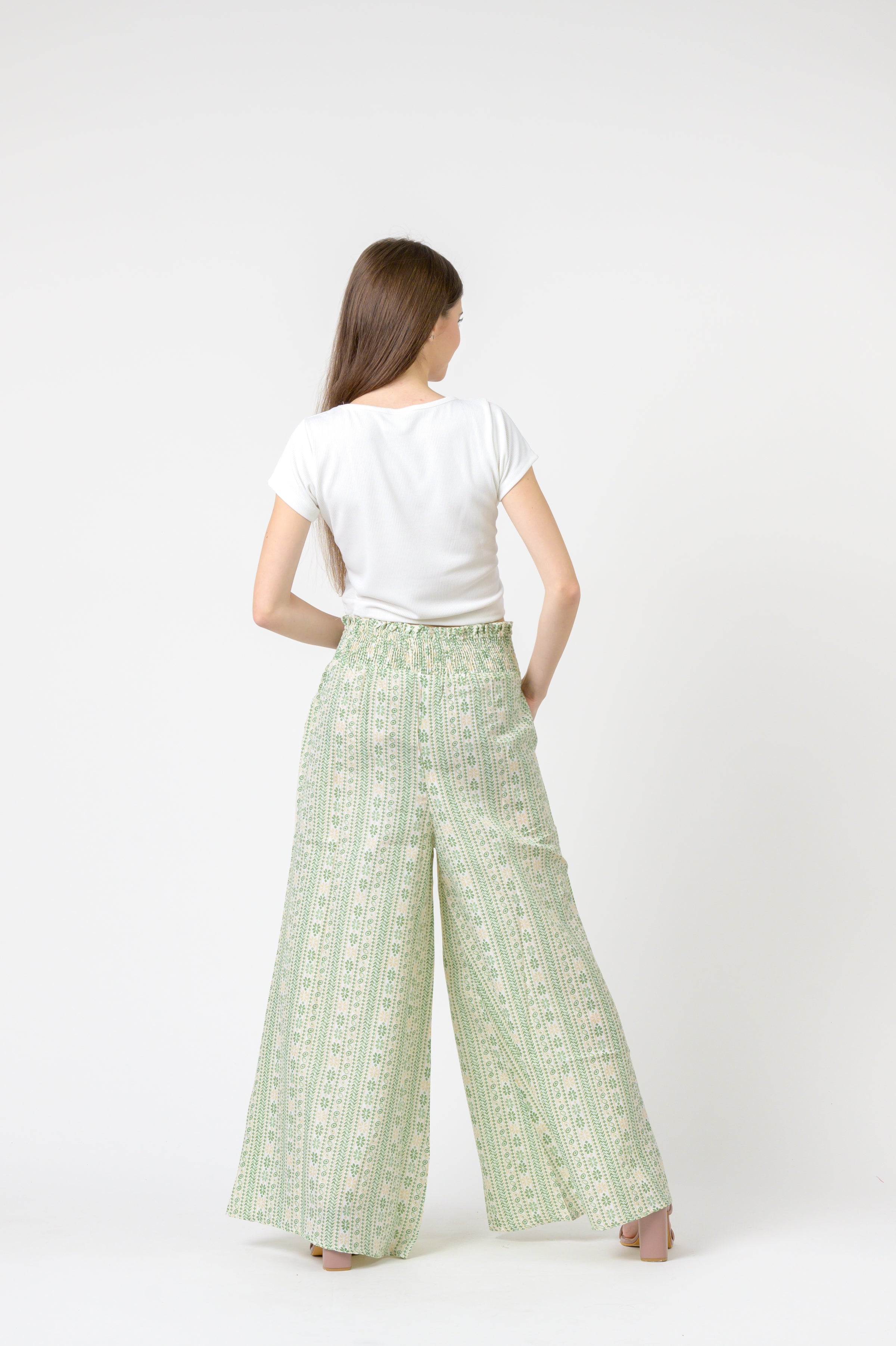 Rhea Flower Print Palmas Pants