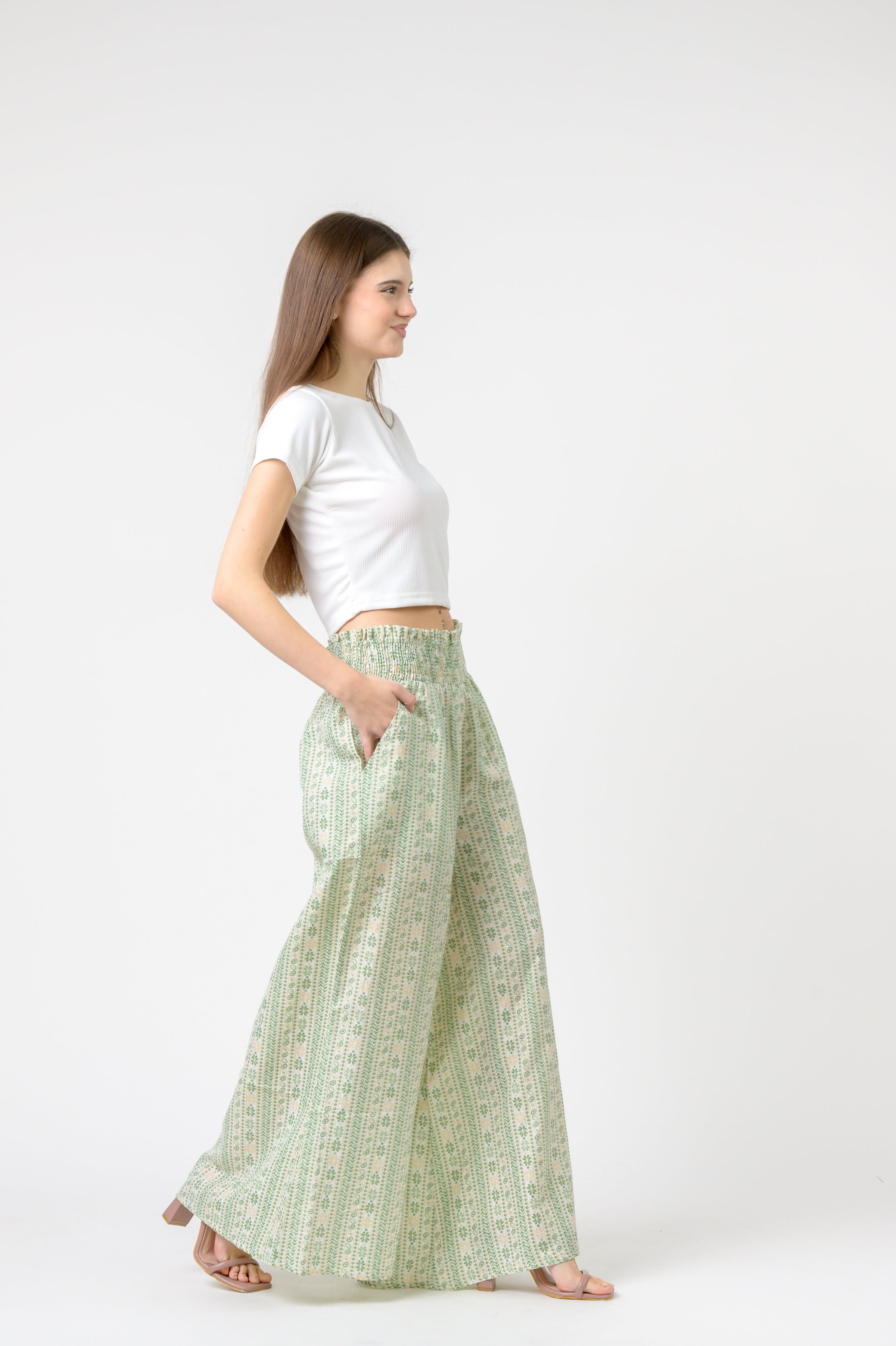 Rhea Flower Print Palmas Pants