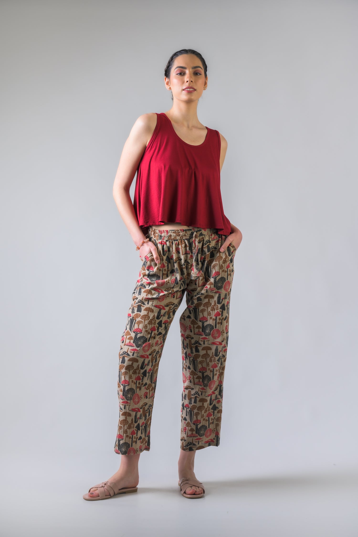 Rhea Mushroom Print Pants Black / Small