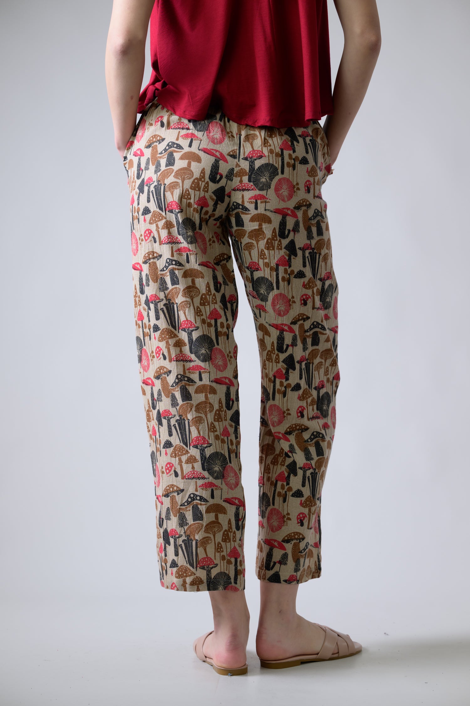 Rhea Mushroom Print Pants Black / Small