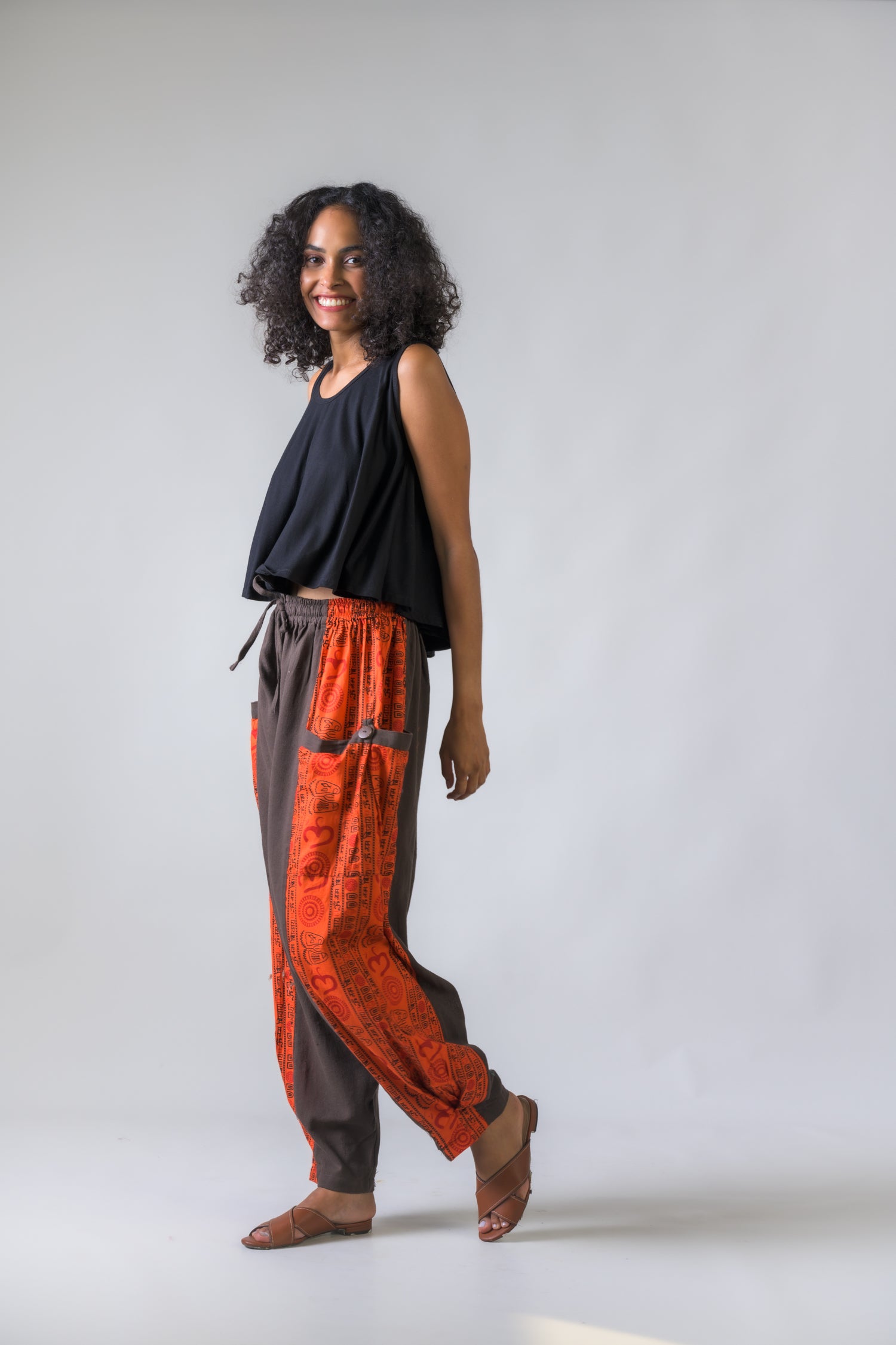 Rhea Eloquent Pattern Trousers Black / One Size