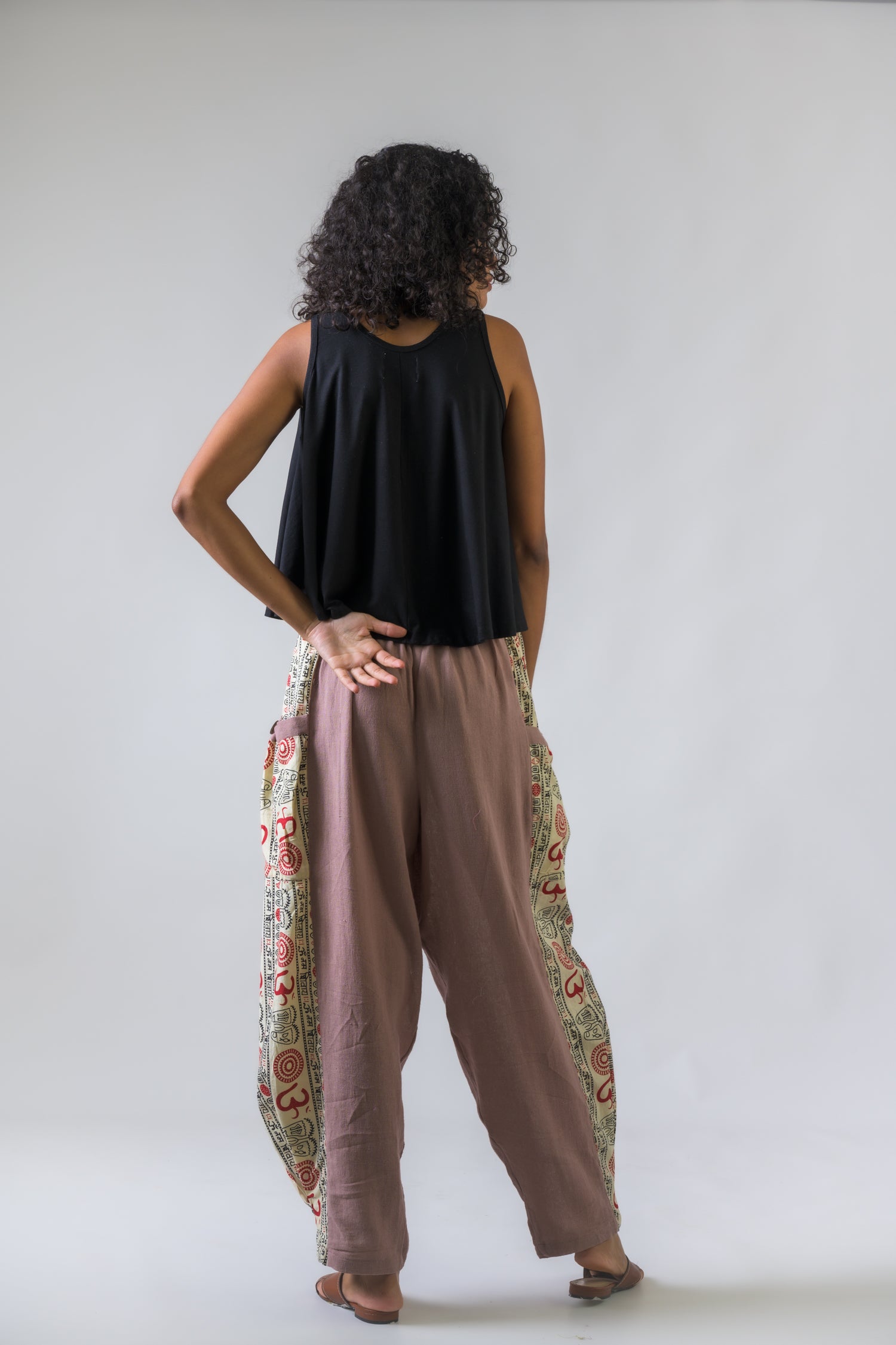 Rhea Eloquent Pattern Trousers Black / One Size