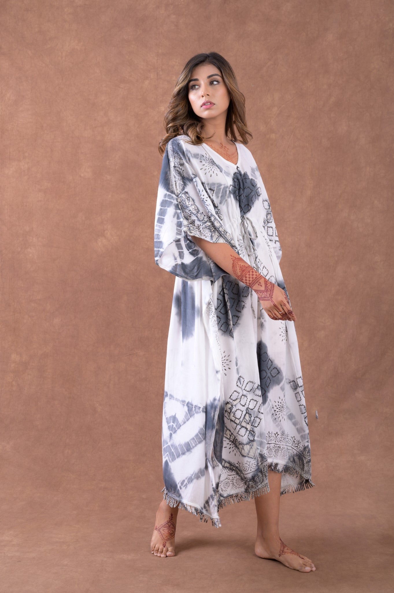 Rhea Pattern Print Square Long Kaftan
