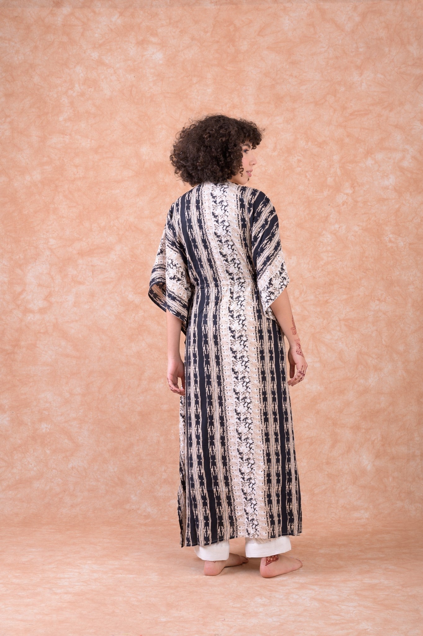 Rhea Fortune Long Kaftan Black / L/X
